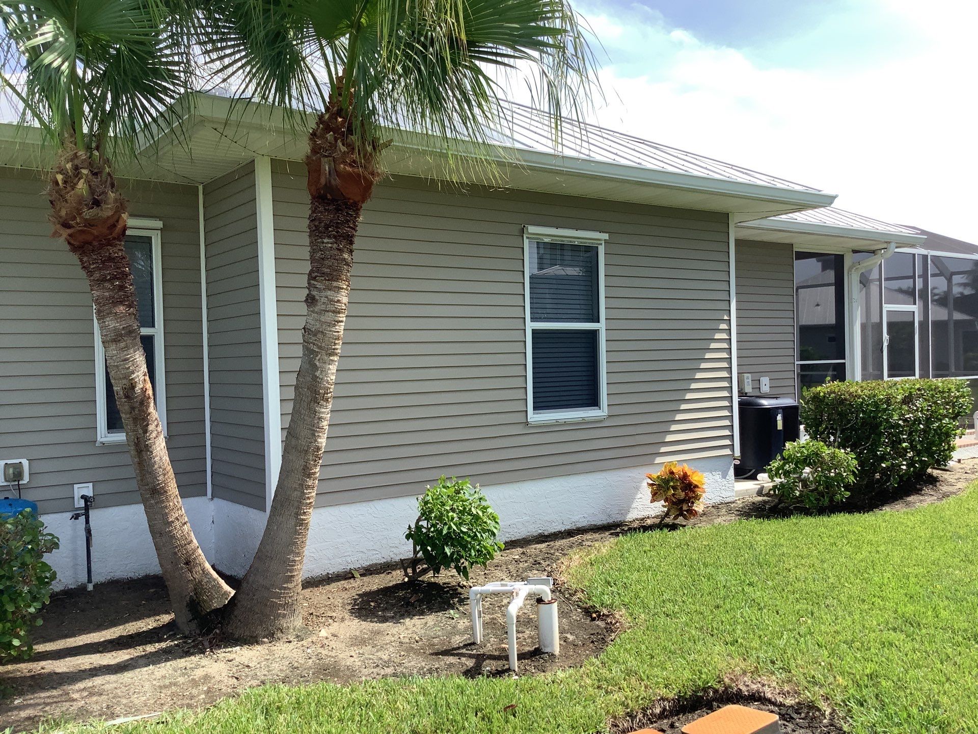 Gutter Repair and Replacement in Fort Myers FL by Gutter Professors