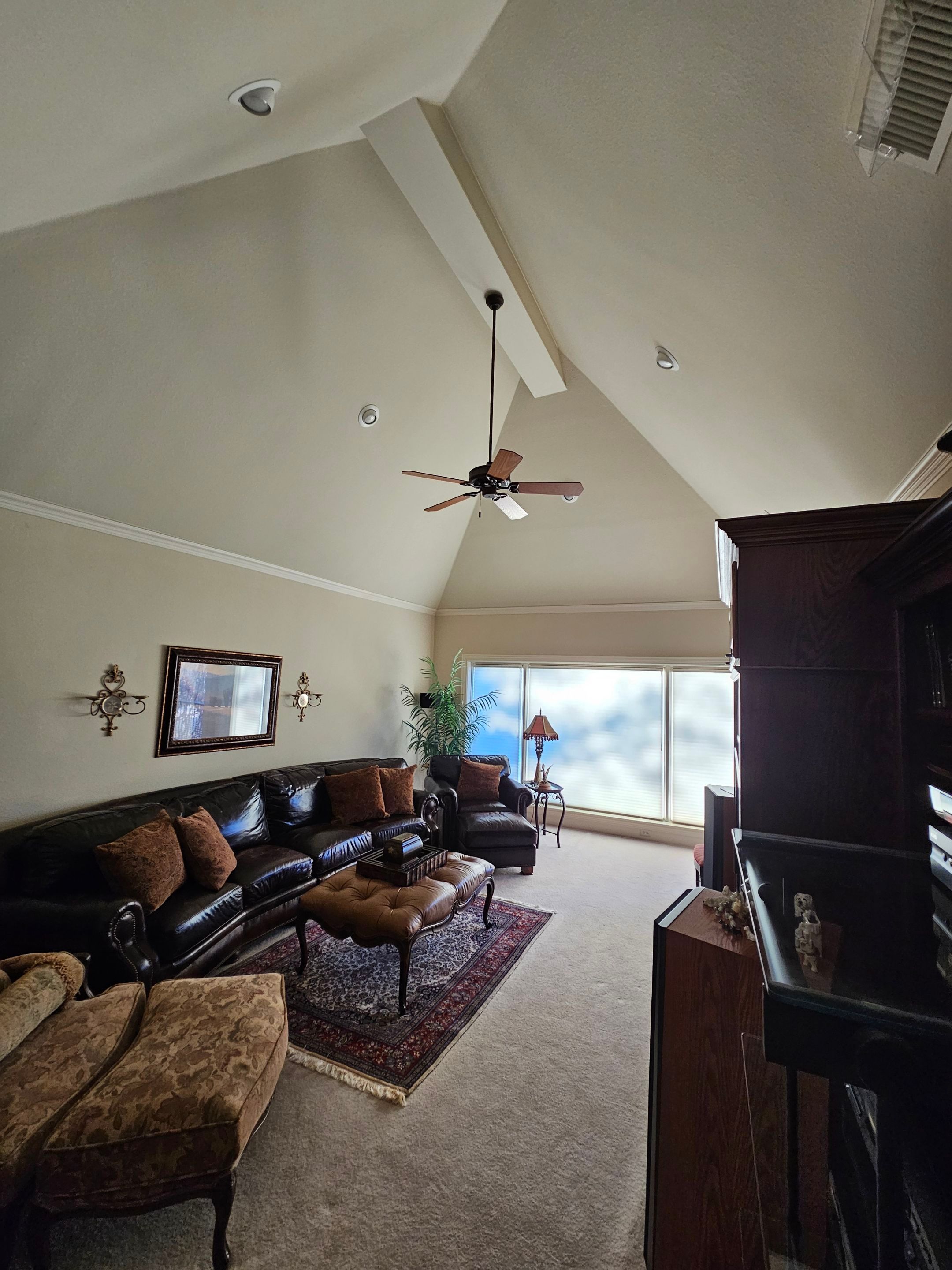 Exterior & interior paint, Garage door repairs, roof replacement & leak repairs by EL-GC LLC 