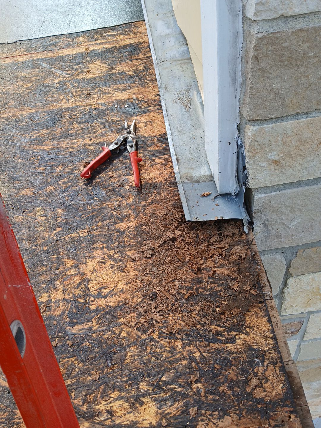 Residential Roofing Installation using Owen's Corning Duration (Lifetime) Shingles by Roof Repair Company