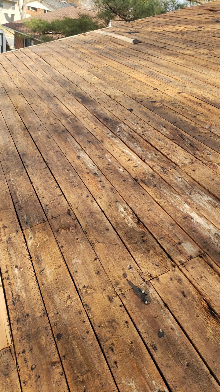 Fairfax: CertainTeed Landmark Pro Designer Shingles in Max Def Charcoal Black by RM Banning, Inc.