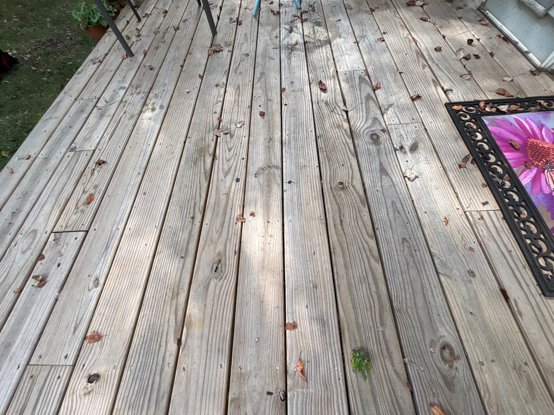 Wood Deck using Wood Sealant by DuraSeal