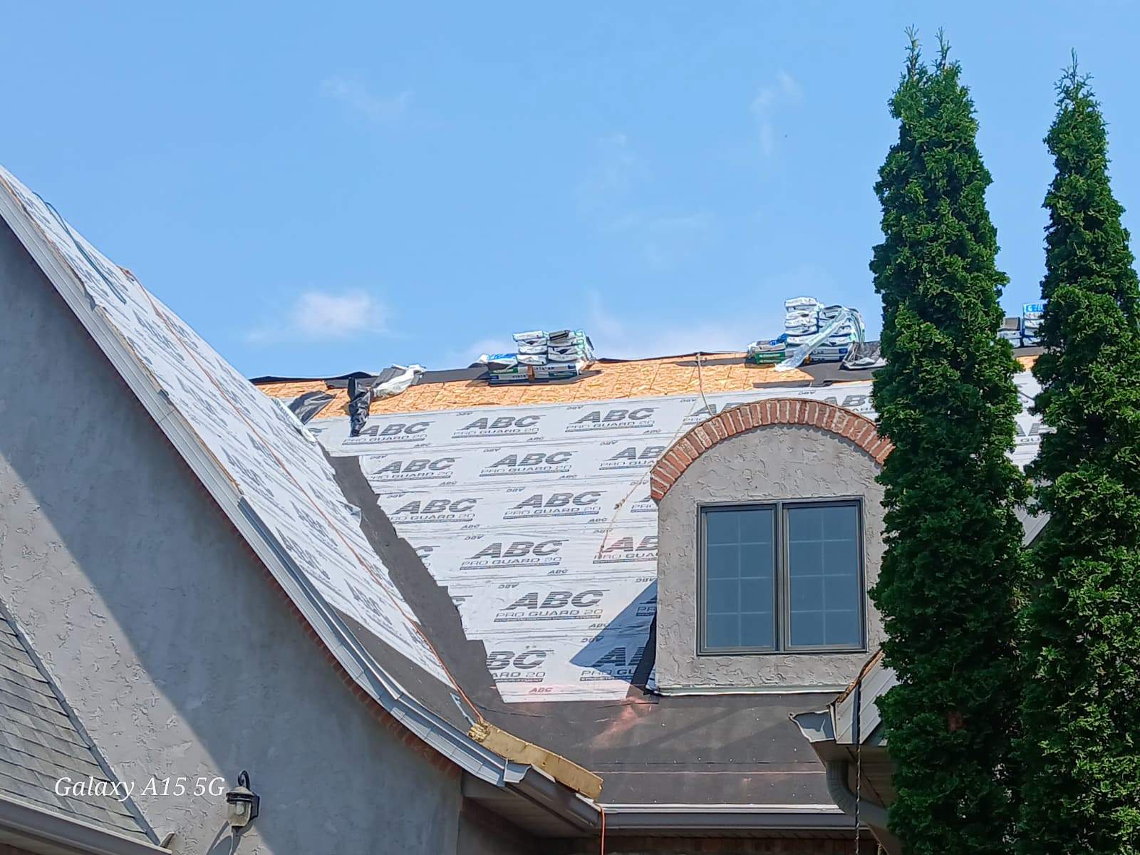 Roof Replacement by Sieren Roofing Services 