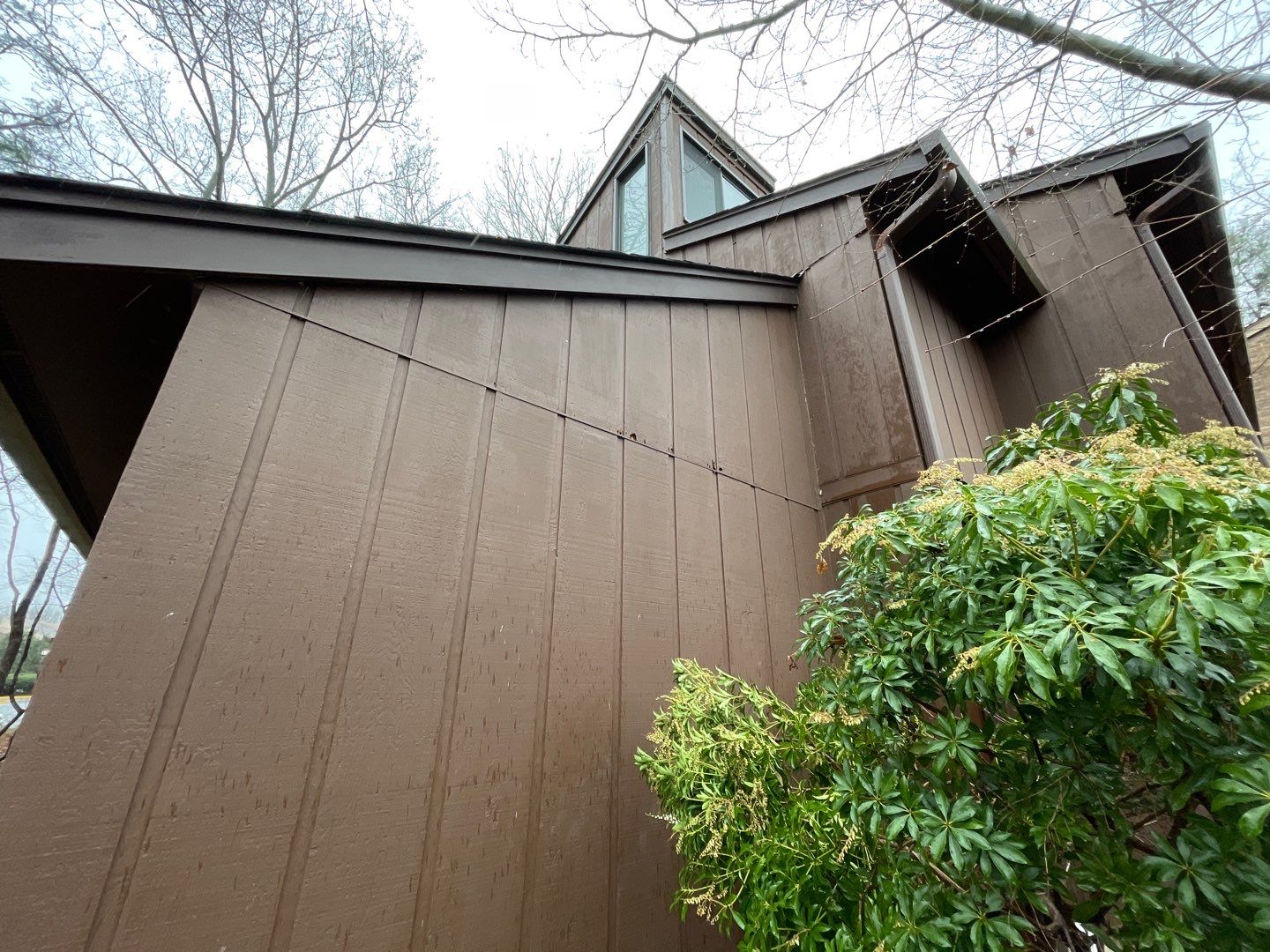 Reston CertainTeed Landmark Resawn Shake New Roof Installation & Siding/Trim Repairs by RM Banning, Inc.