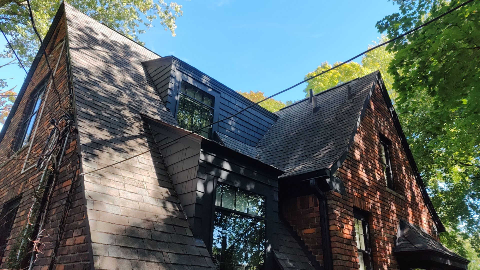 Roof Replacement using Owens Corning Onyx Black by 180 Contractors