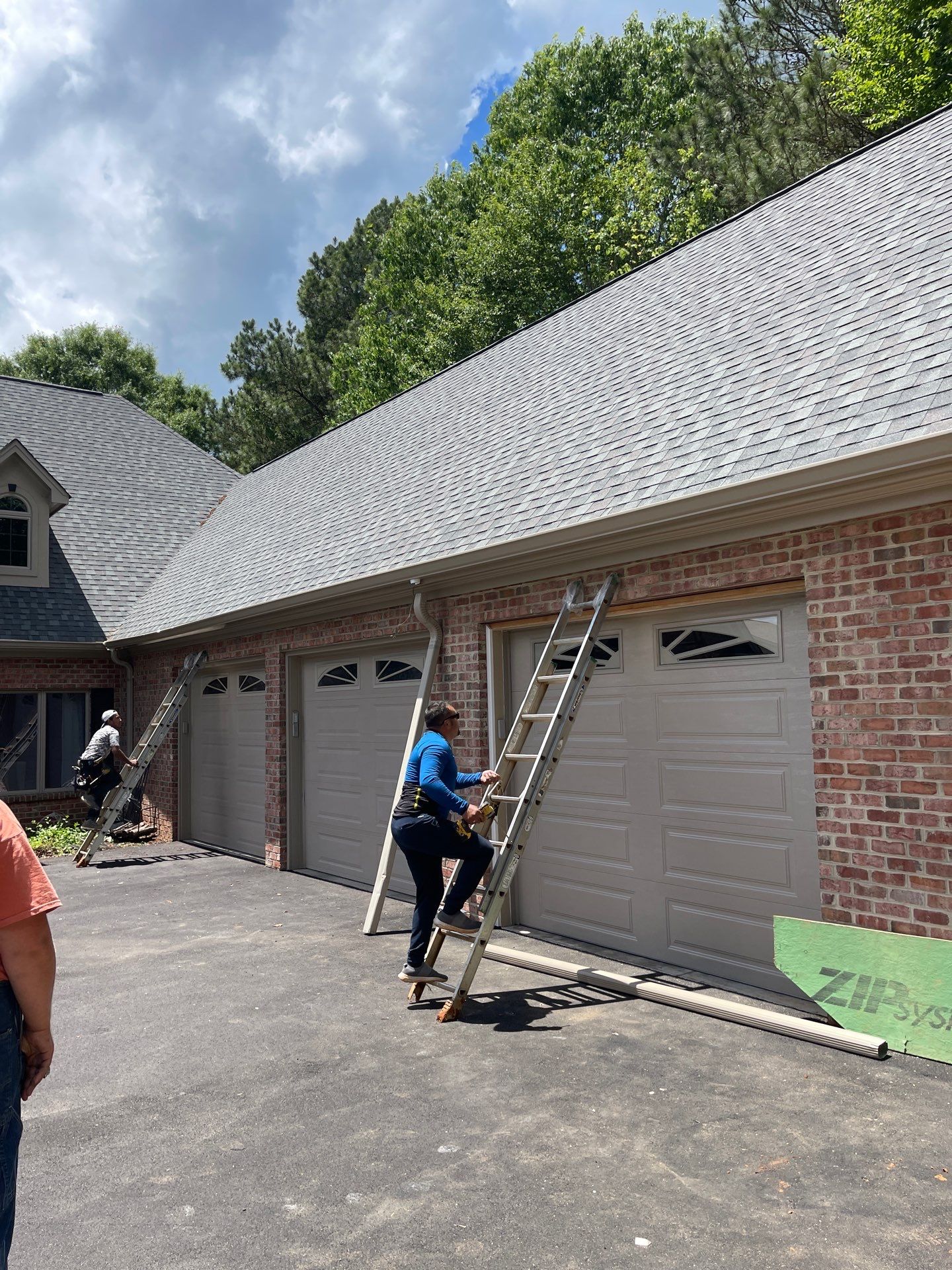 Beautiful 6" Seamless Gutter by Peak 2 Peak Services LLC