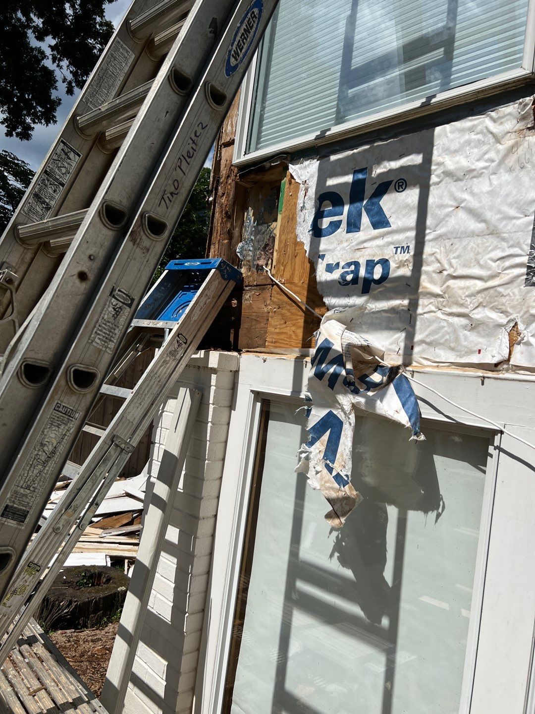 Arlington Hardie Installation - Arctic White by RM Banning, Inc.