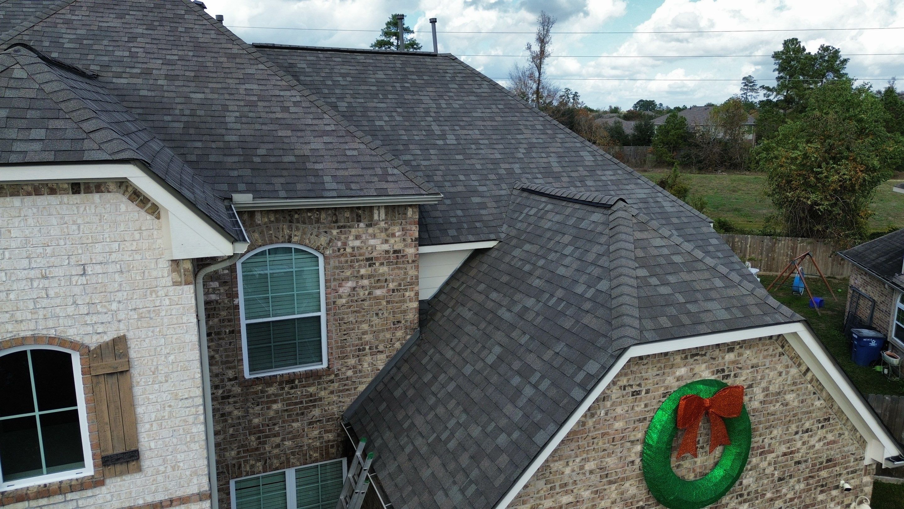 OC Duration Driftwood by HHH Roofing & Construction