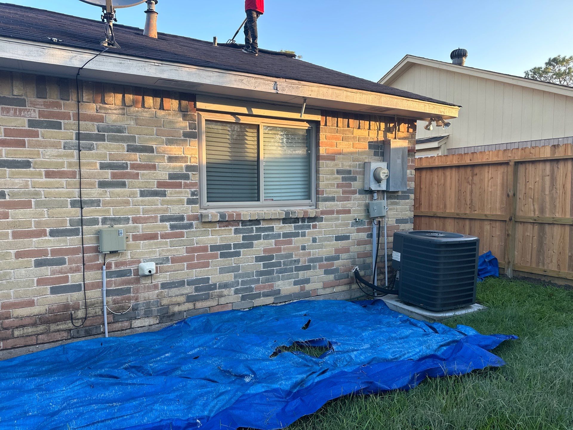 Gaf hdz weatherwood Pearland, Tx by Motion Roofing