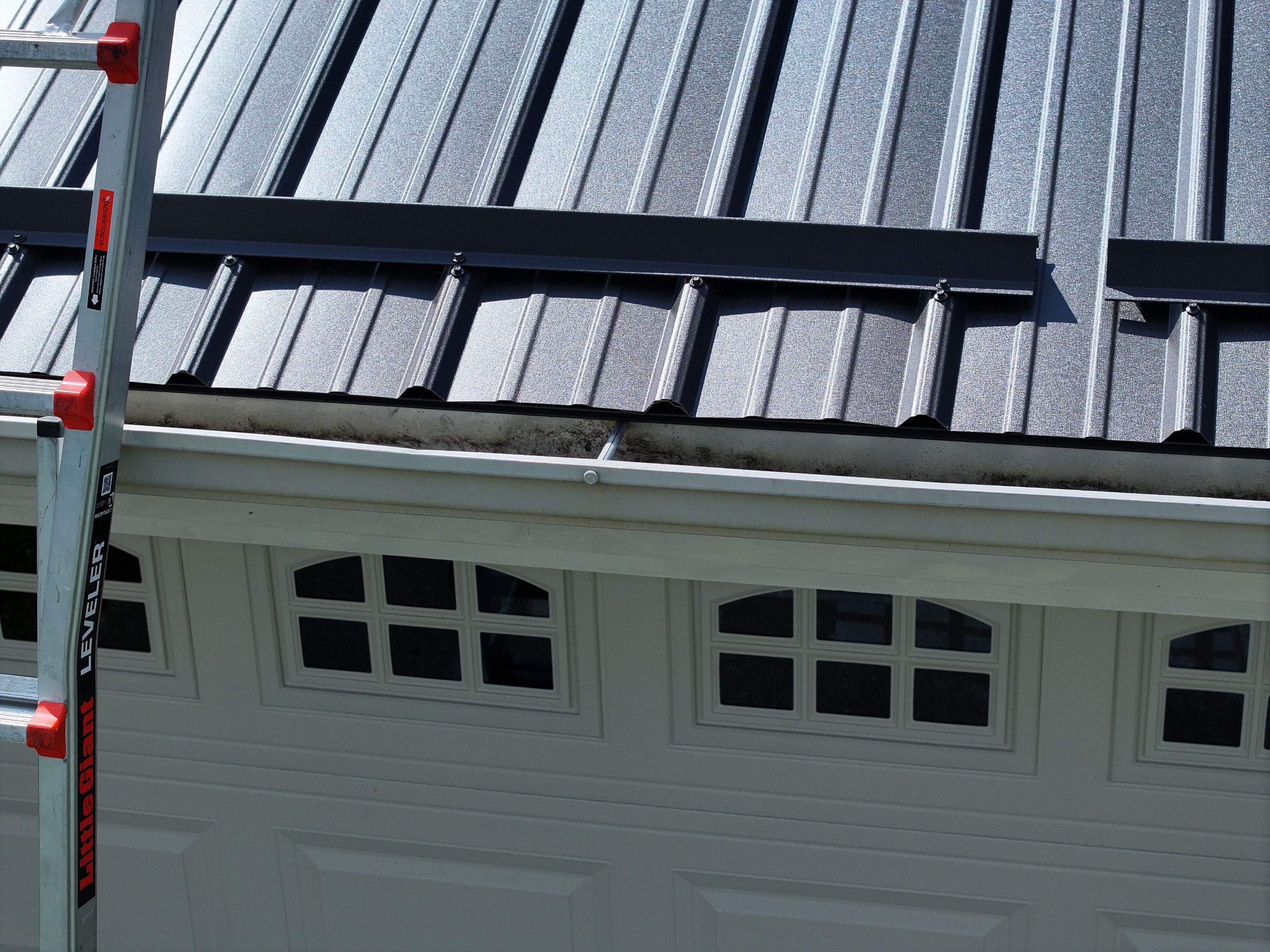 Maximoff Residence by Omnia Roofing