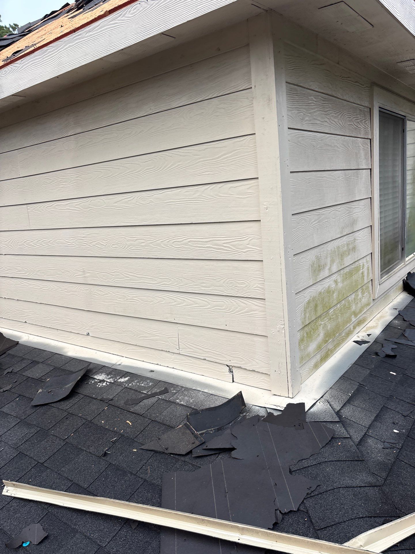 Roof Replacement Spring by Roof Repair Company