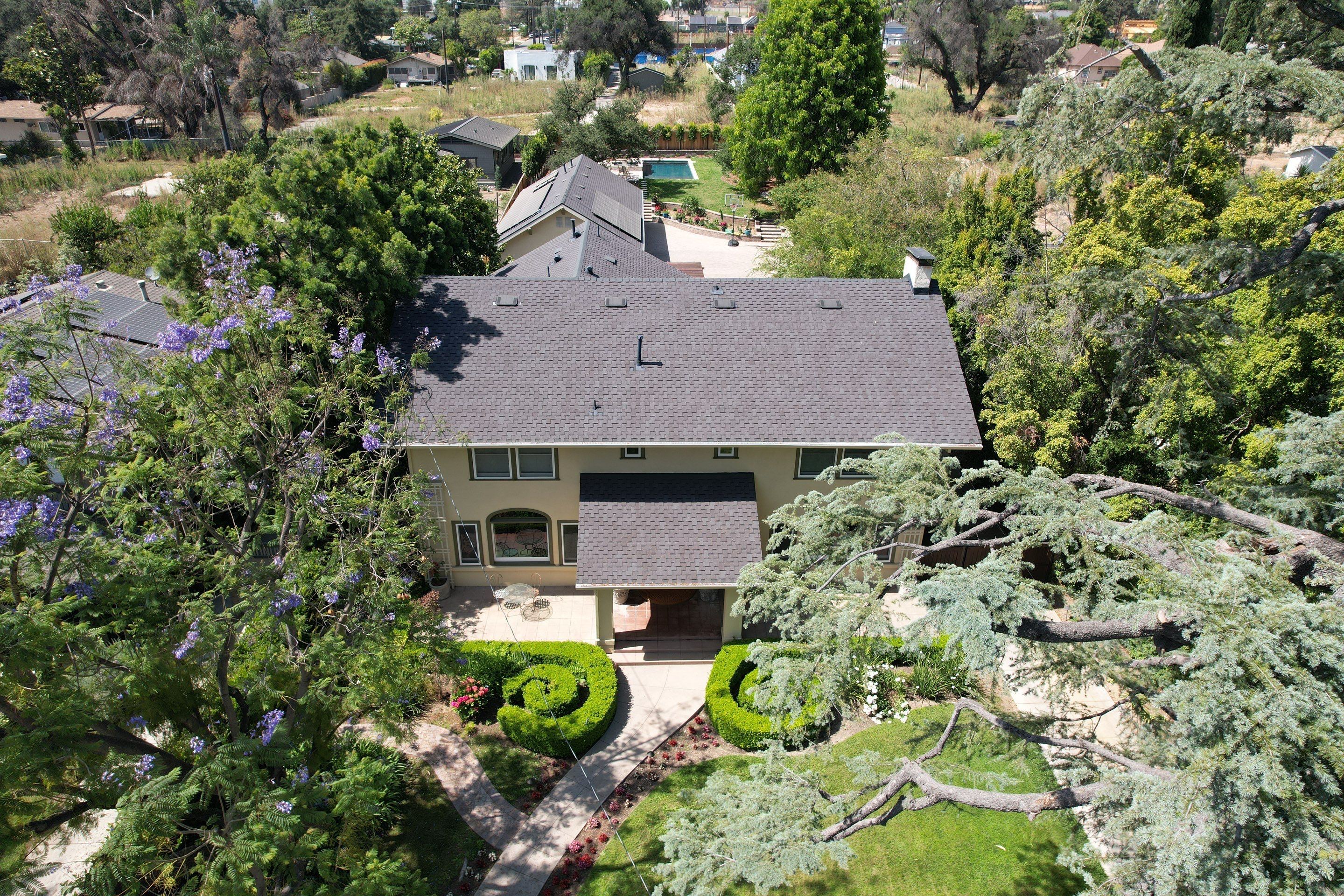 Residential Asphalt Shingle Roof Inspection in Altadena by Green Ladder Roofing Company