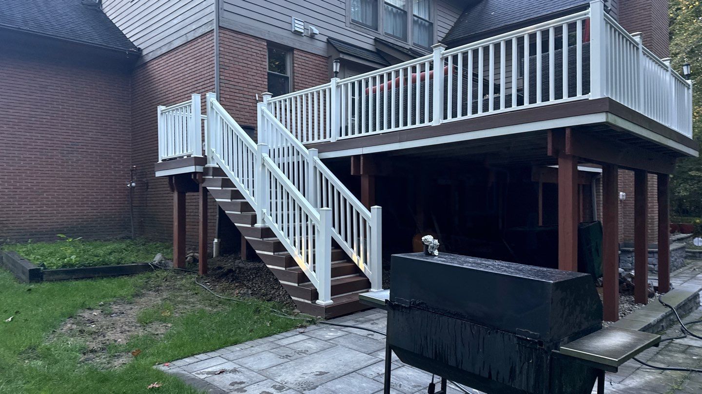 Siding Replacement using Alside S7 Cedar Mill Grain Cape Cod Grey by 180 Contractors