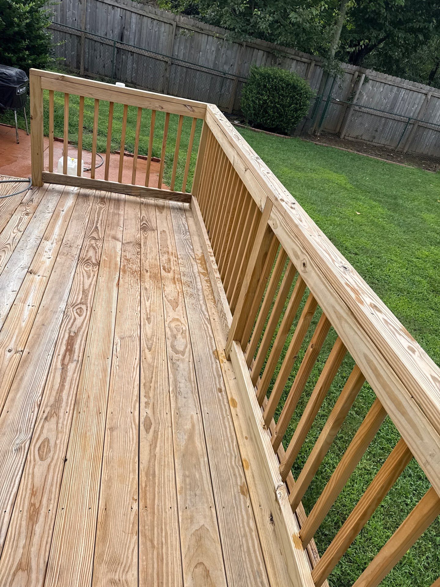 Wood Deck using Wood Sealant by DuraSeal