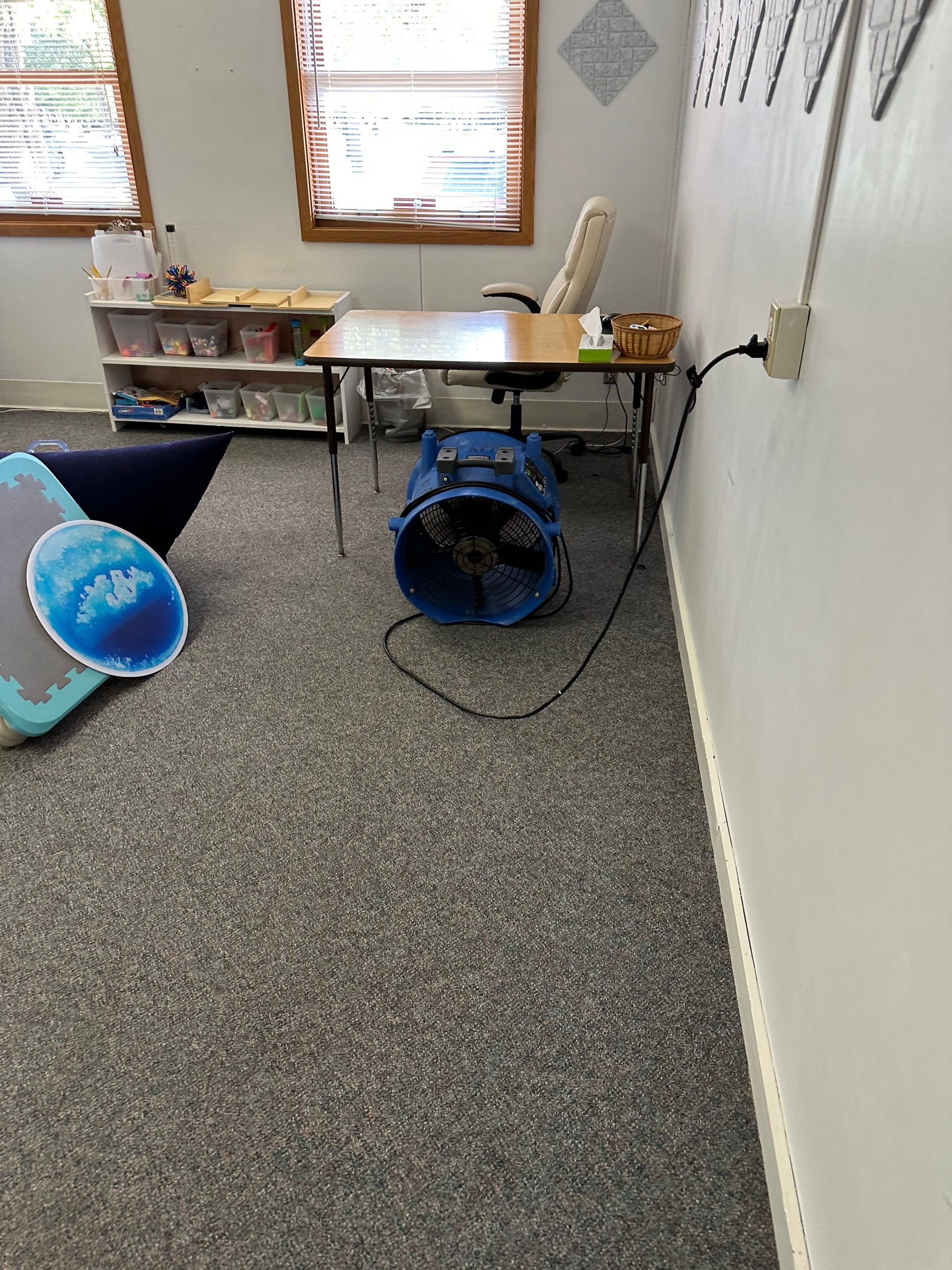 Montessori school at Edison Lakes dry out by BlueRed Restoration