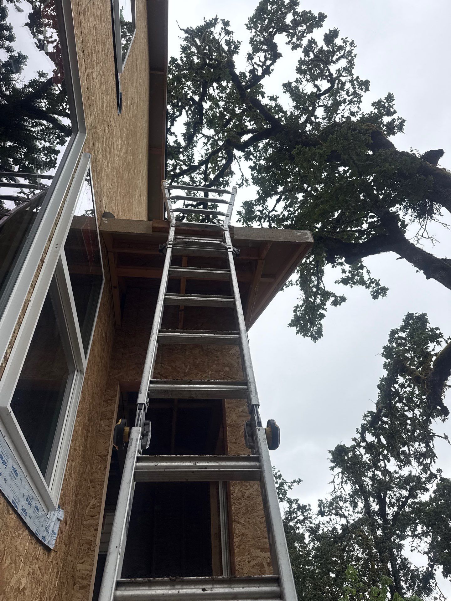 New Construction Roof Installation in Springfield Mountaingate Neighborhood by BEST Roofing & Waterproofing