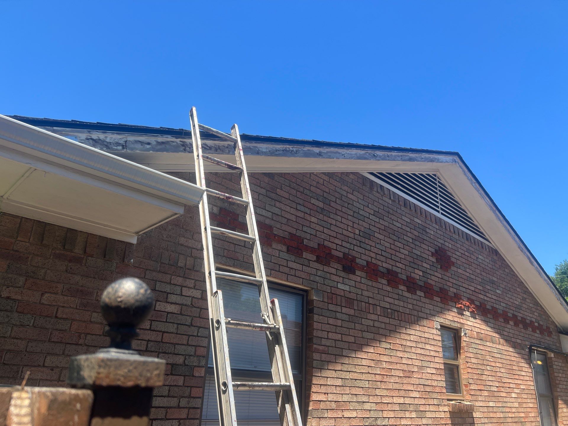 Exterior Staining Project – Preparing for Sale in North Texas by Nomad Painting