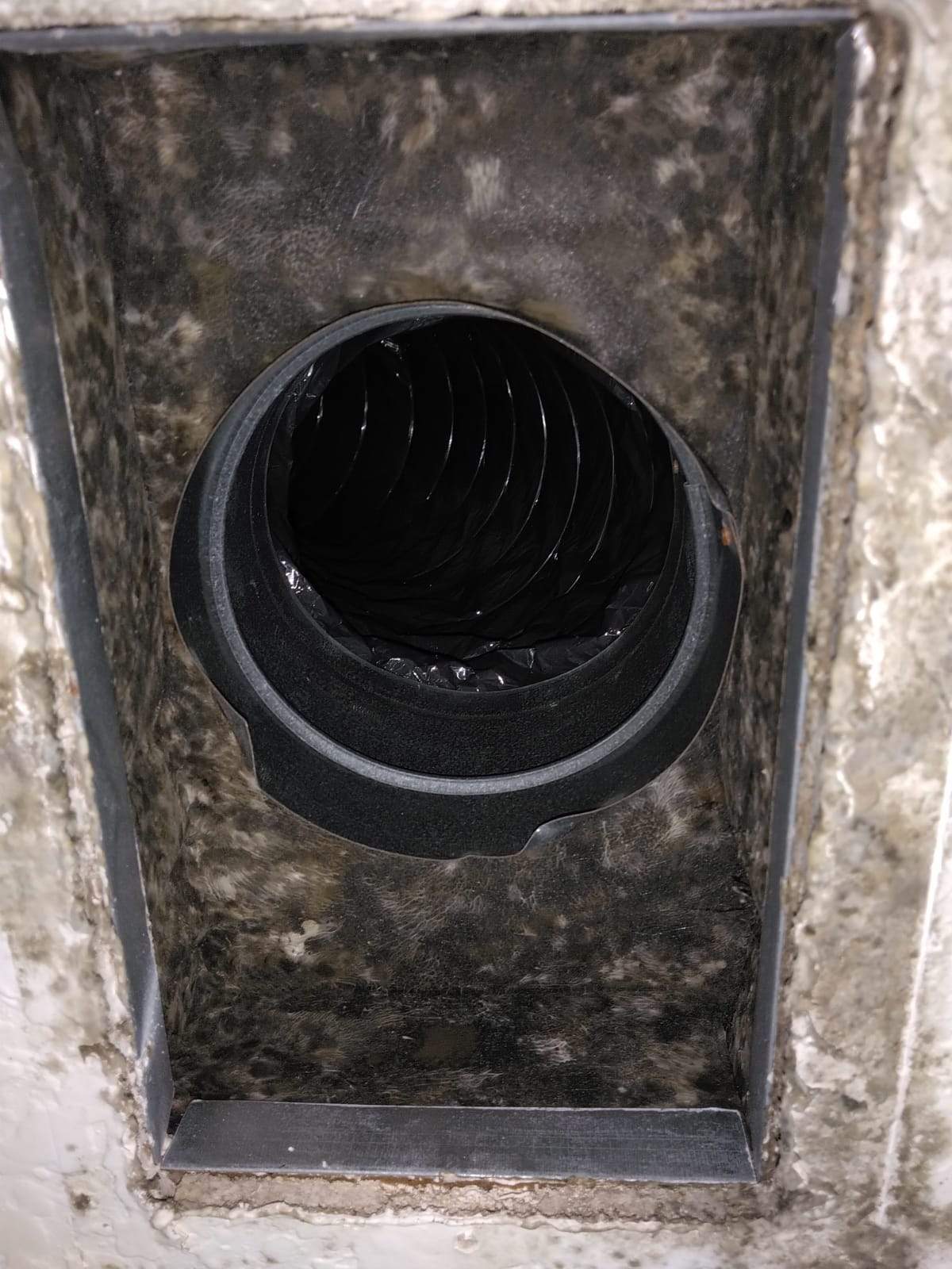 Parris AC Duct Cleaning by Ampm Restoration Services 