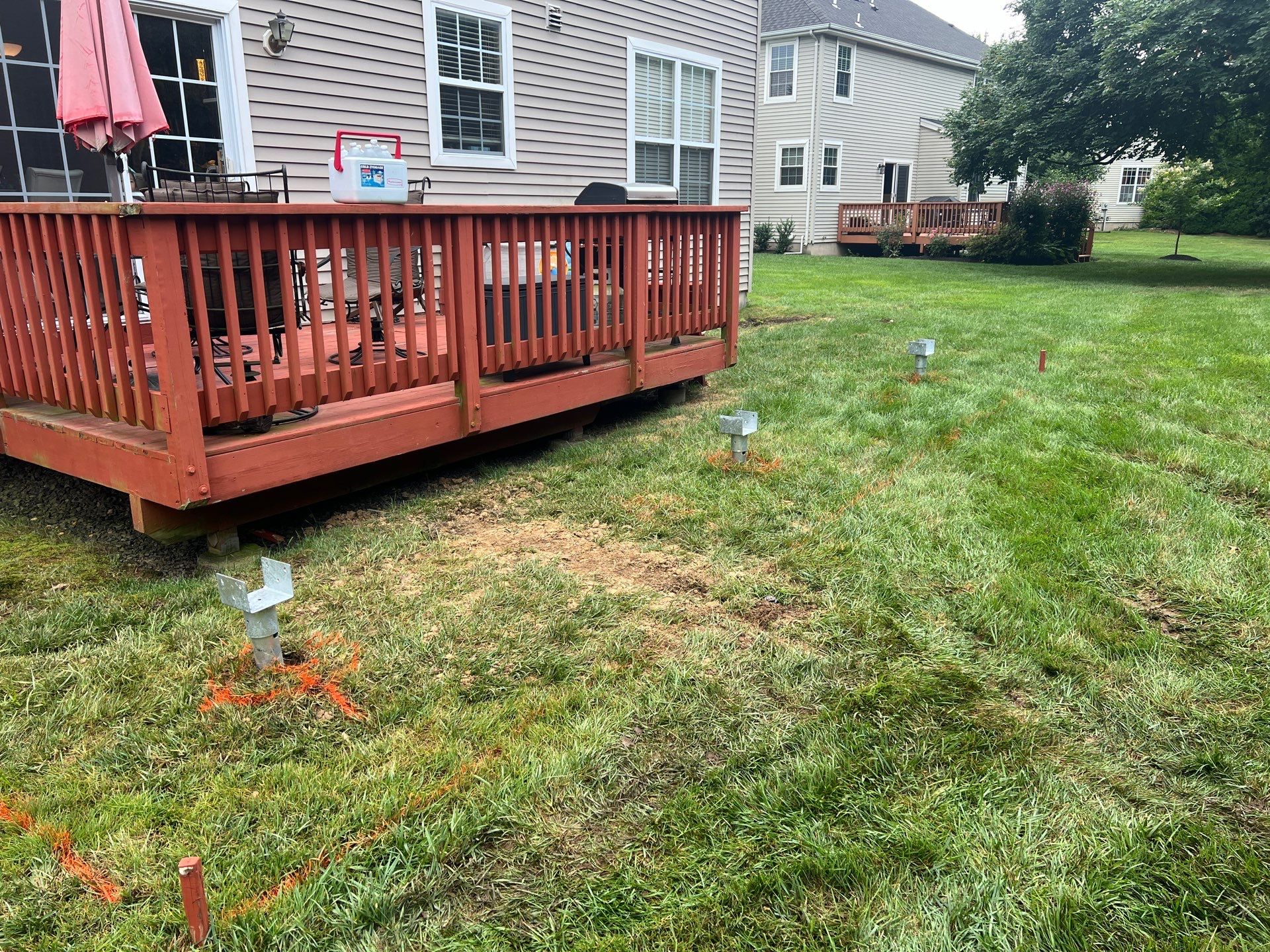 New Deck using Deckorators Venture - Color Sandbar  by deck guardian