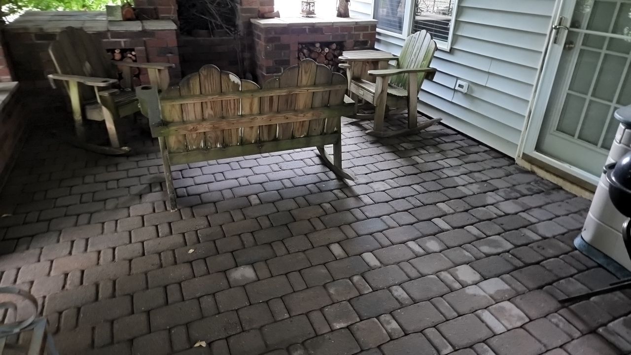House Wash using cleaner by Power Wash Masters LLC