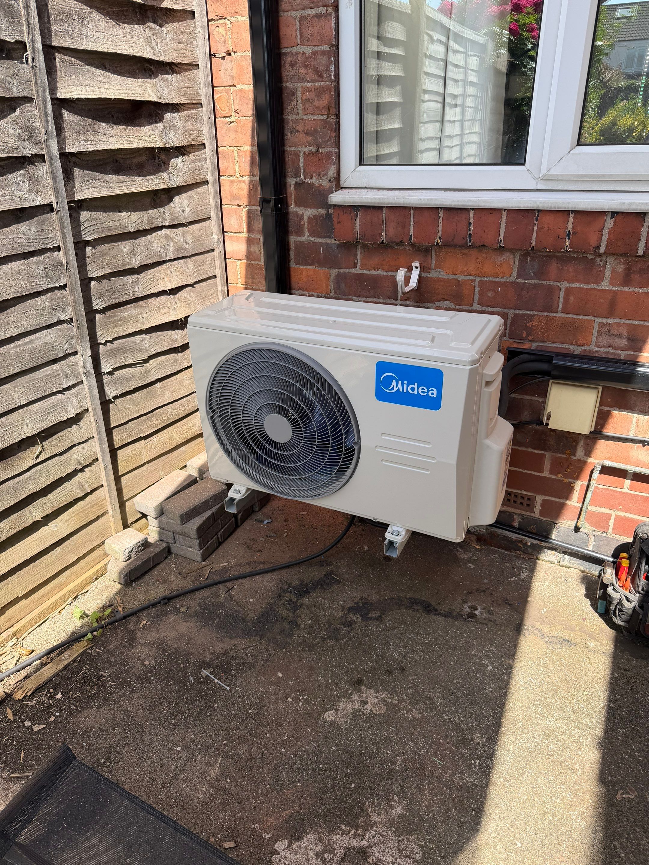 āļø Another Multi-Split Air Conditioning Installation Completed in Hull! š” by Elite Services Group Ltd