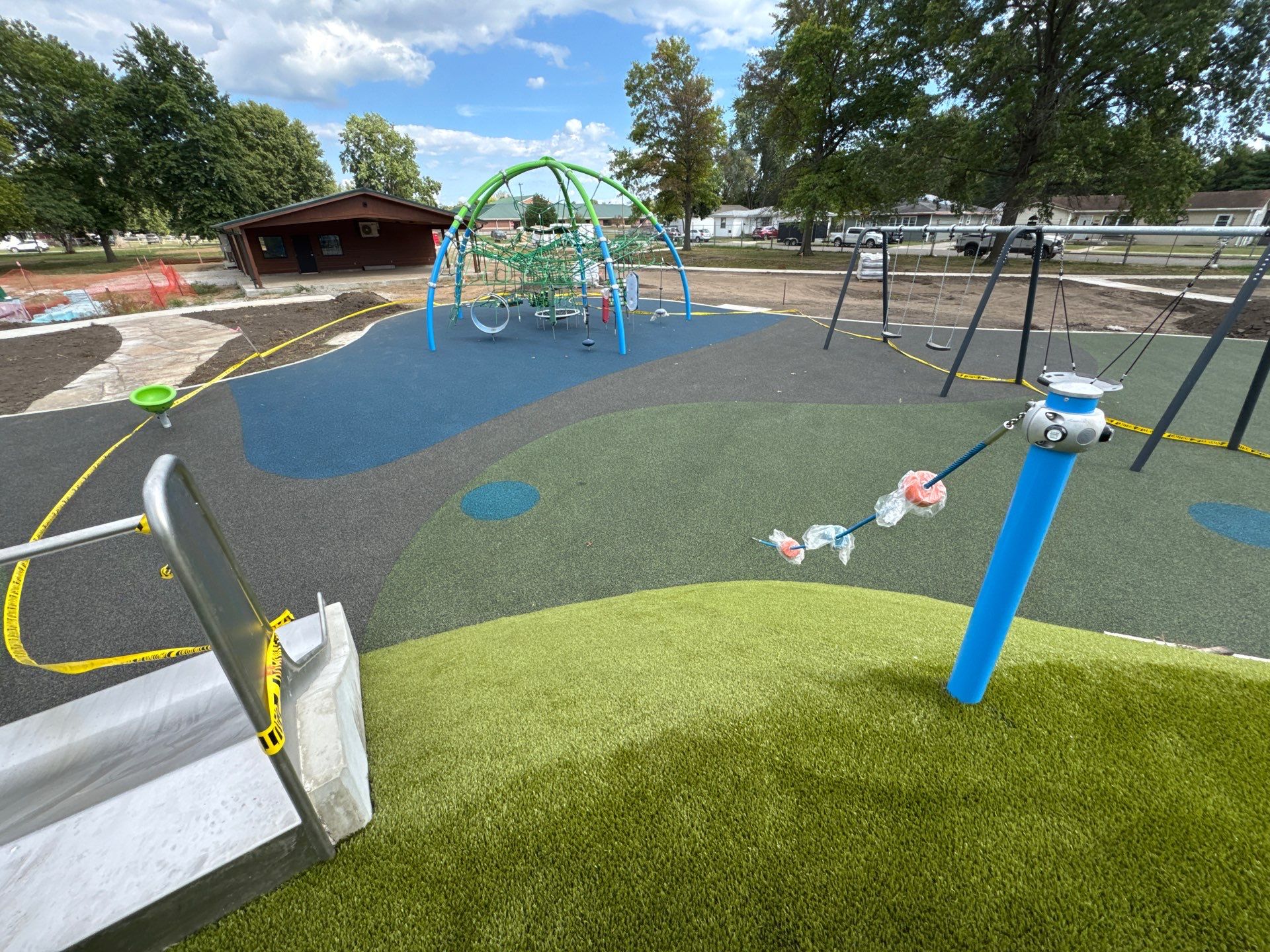 Herz Rose Park in Terre Haute, IN by ForeverLawn NEIN/INDY