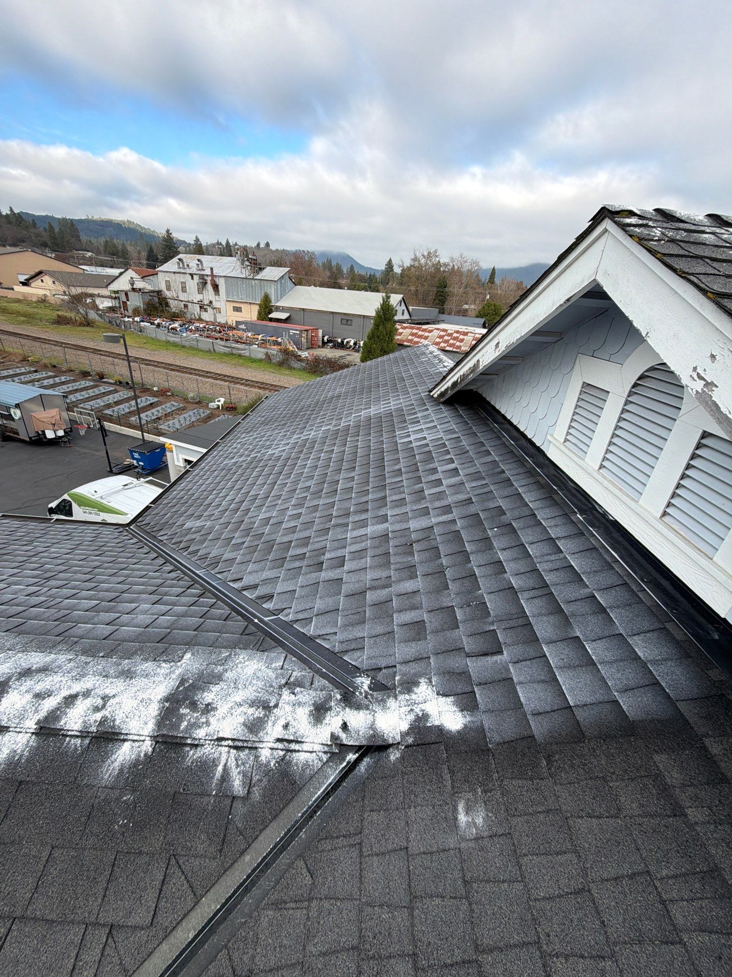 Project in Grants Pass by Roof Maxx of Grants Pass