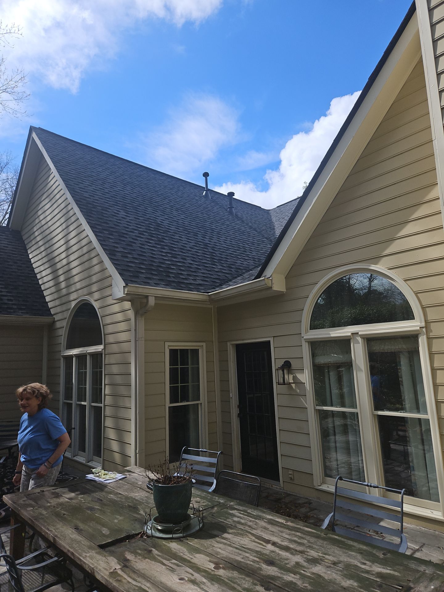Alpharetta, GA Siding Installation, Rotted Wood Replacement, and Exterior Paint using James Hardie HZ10 Siding and Sherwin Williams Paint by Nelson Exteriors