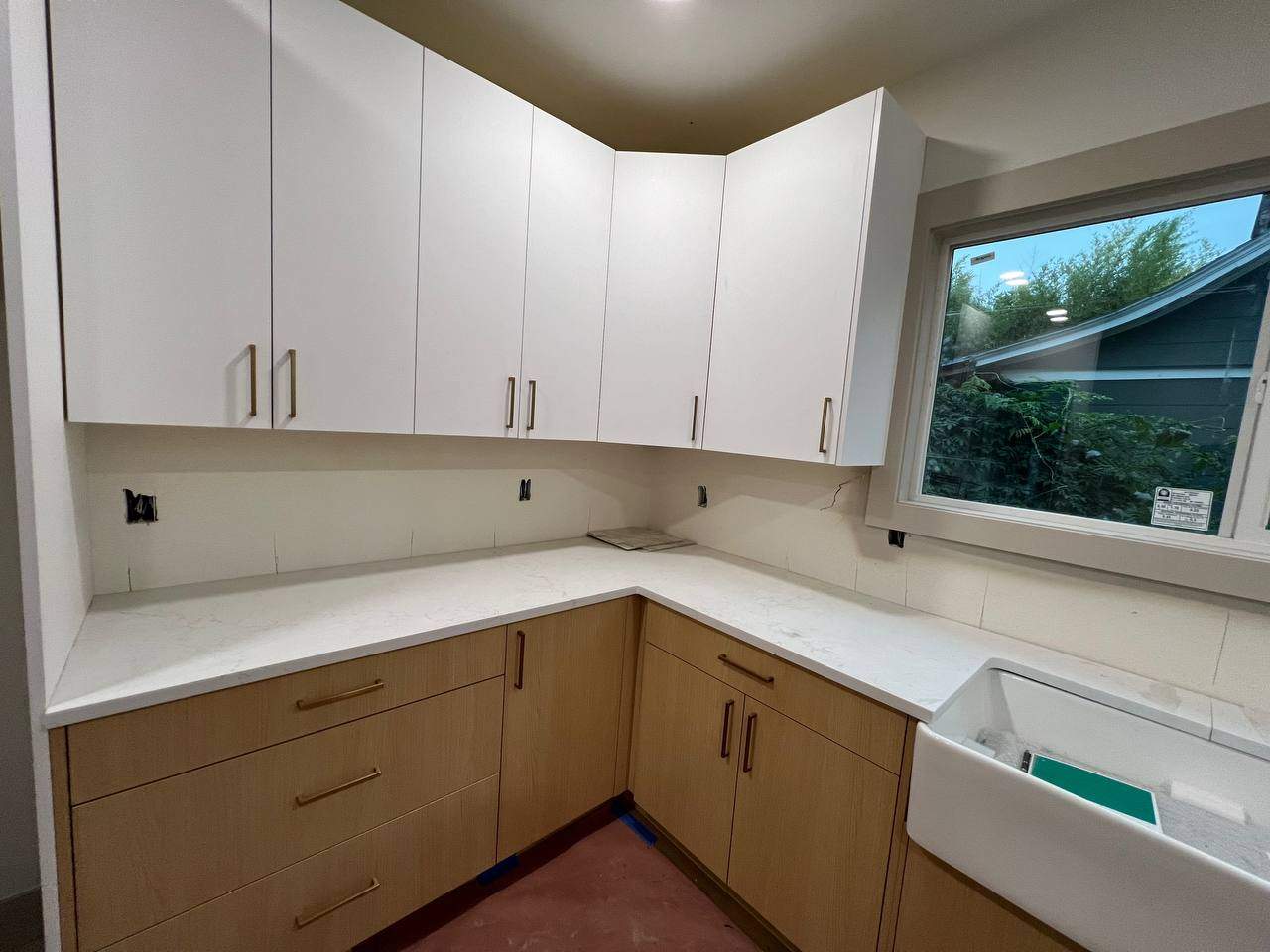 Backsplash by Handyman State LLC