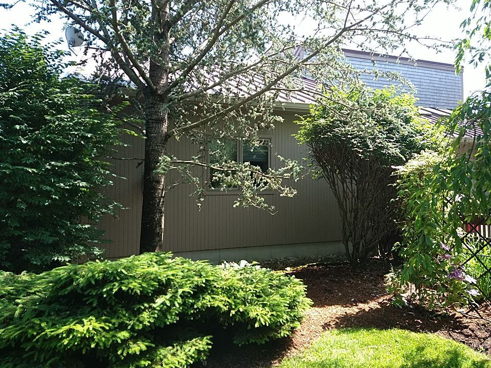 Warren, RI Gutter Installation using 6" Leaf Relief seamless gutter system by Gutter Pro Enterprises