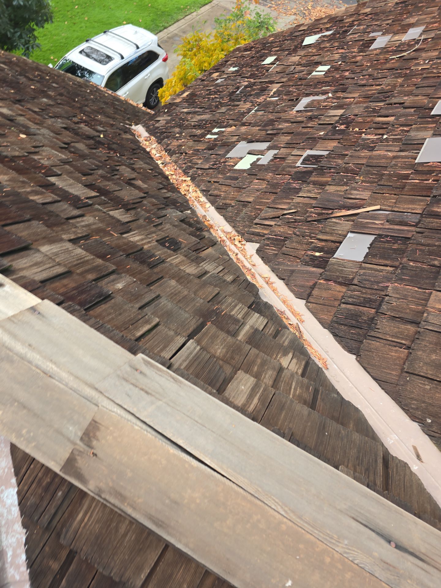 Shake Roof Repair in Sacramento-CA by Grandmark Service Company
