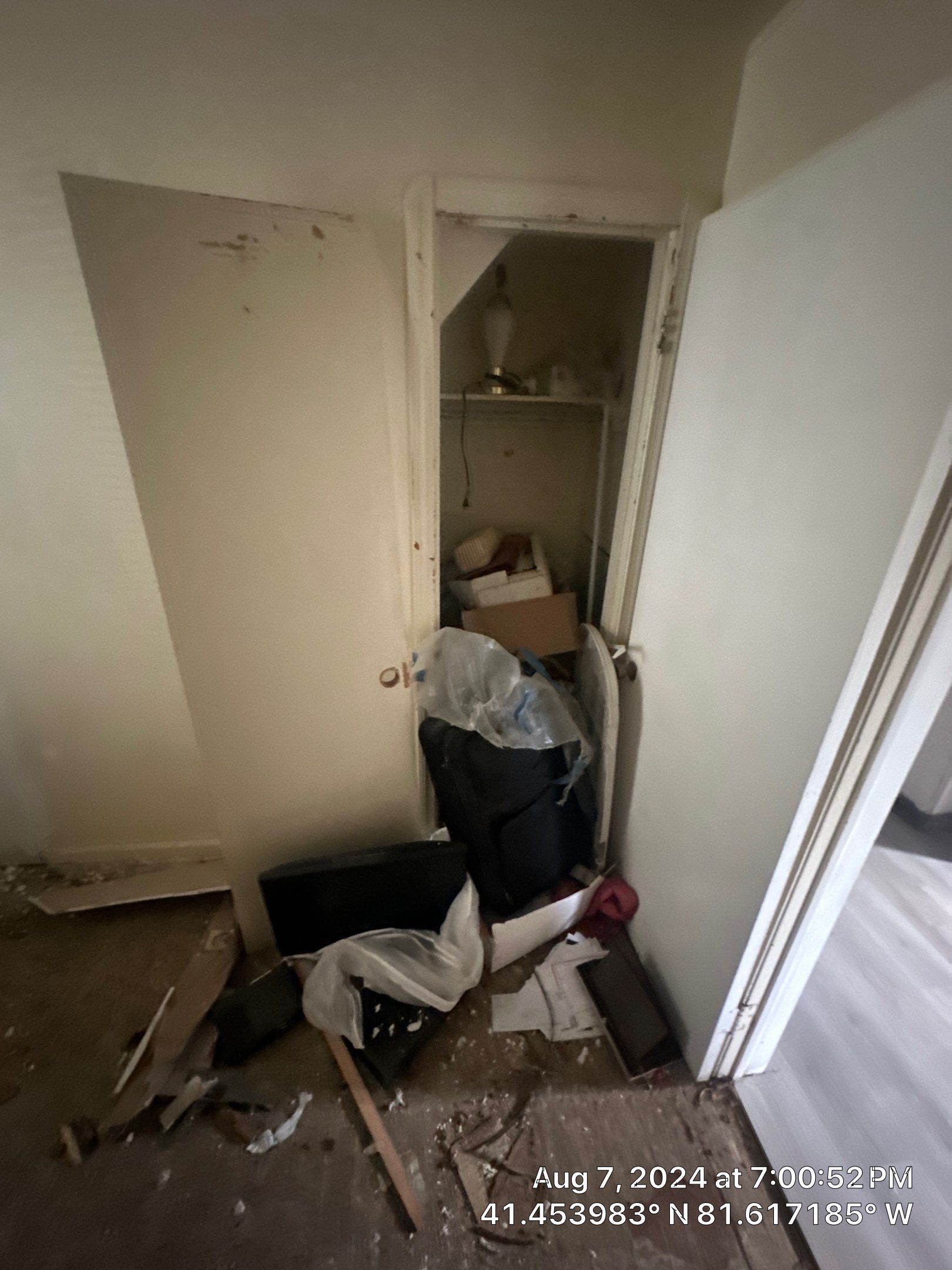 Multifamily Full Remodel by Reinovation