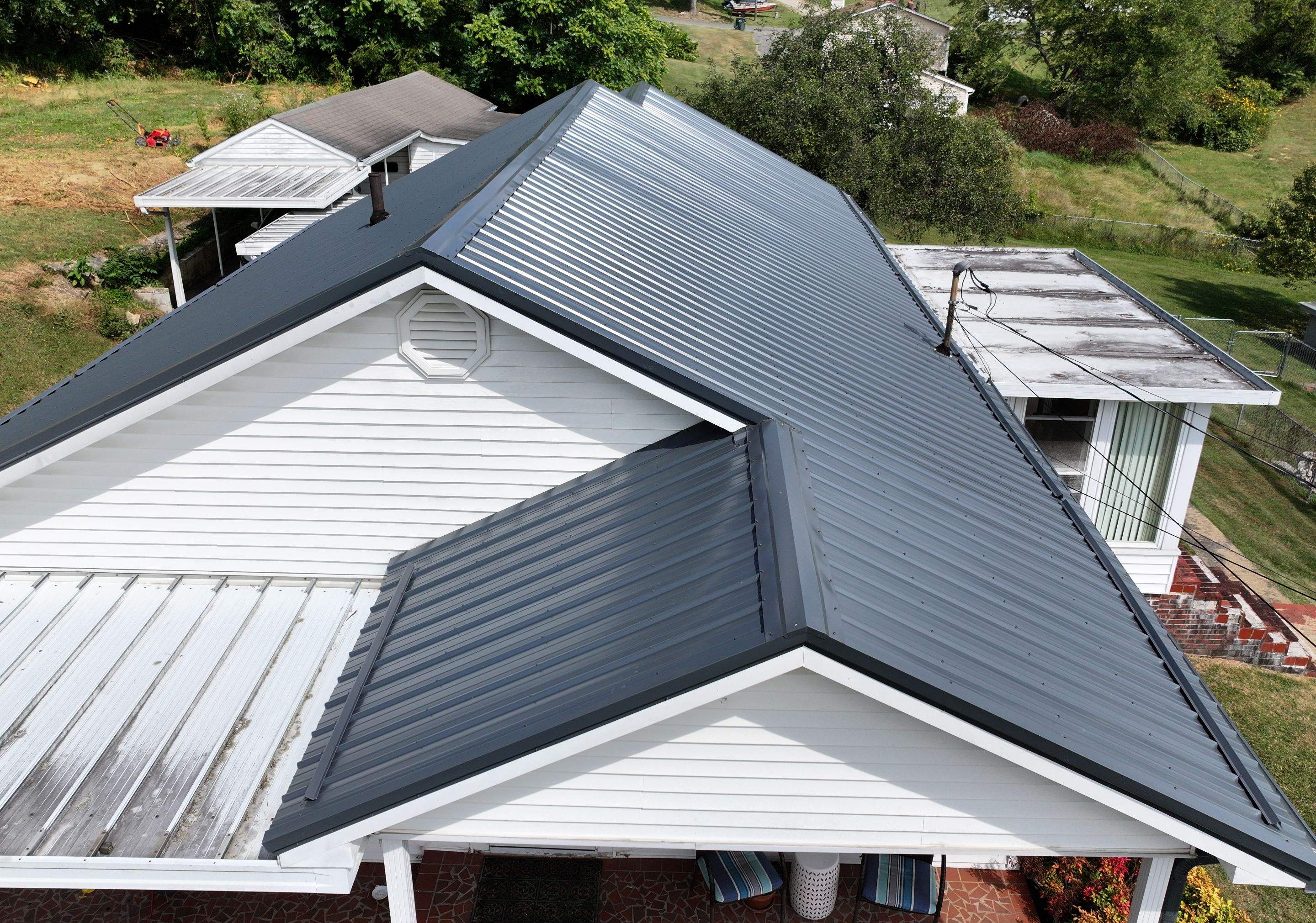 Johnson Residence by Omnia Roofing