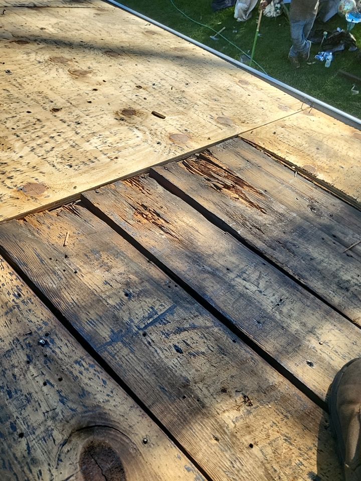 ATLAS PINNACLE COLOR: WEATHERED WOOD DRIP EDGE: MUSKET BROWN by Eagle Eye Roofing