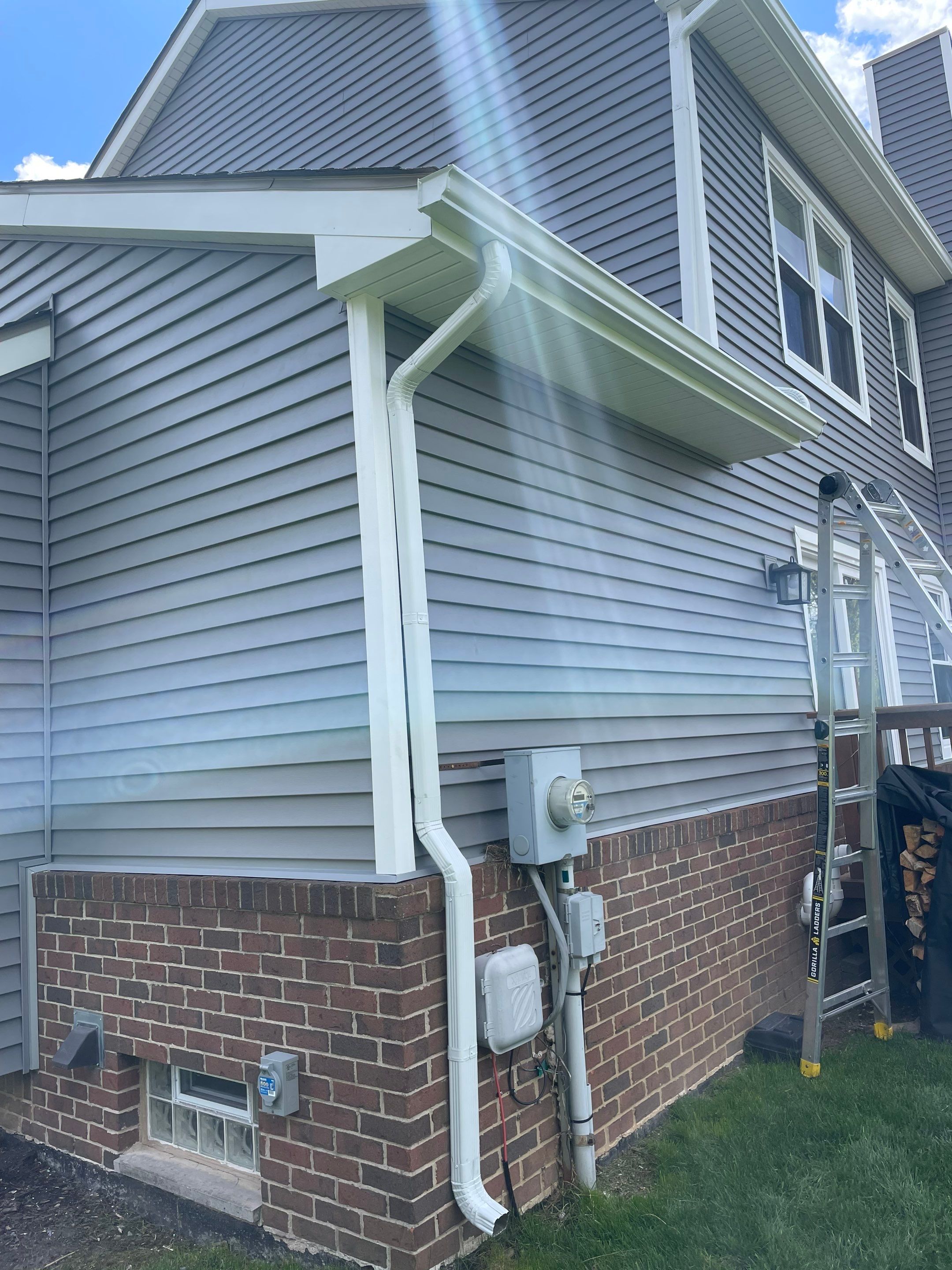 Siding Replacement using Certainteed Classic Restoration D4 by 180 Contractors