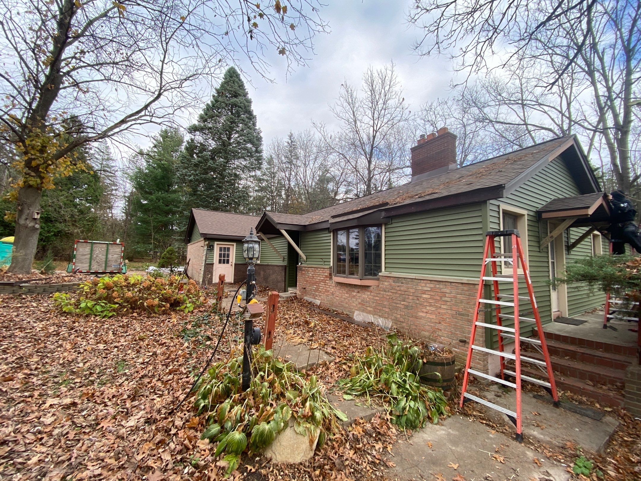 Siding Replacement using CertainTeed Restoration Classis D4 by 180 Contractors