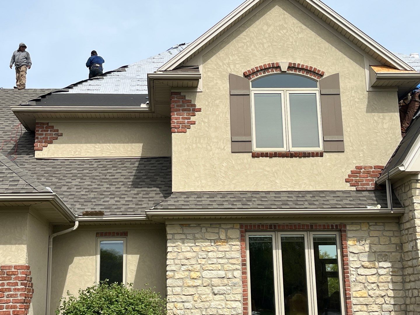 Residential Roofing Installation using GAF Timberline HDZ Weathered Wood by Nitro Roofing and Construction