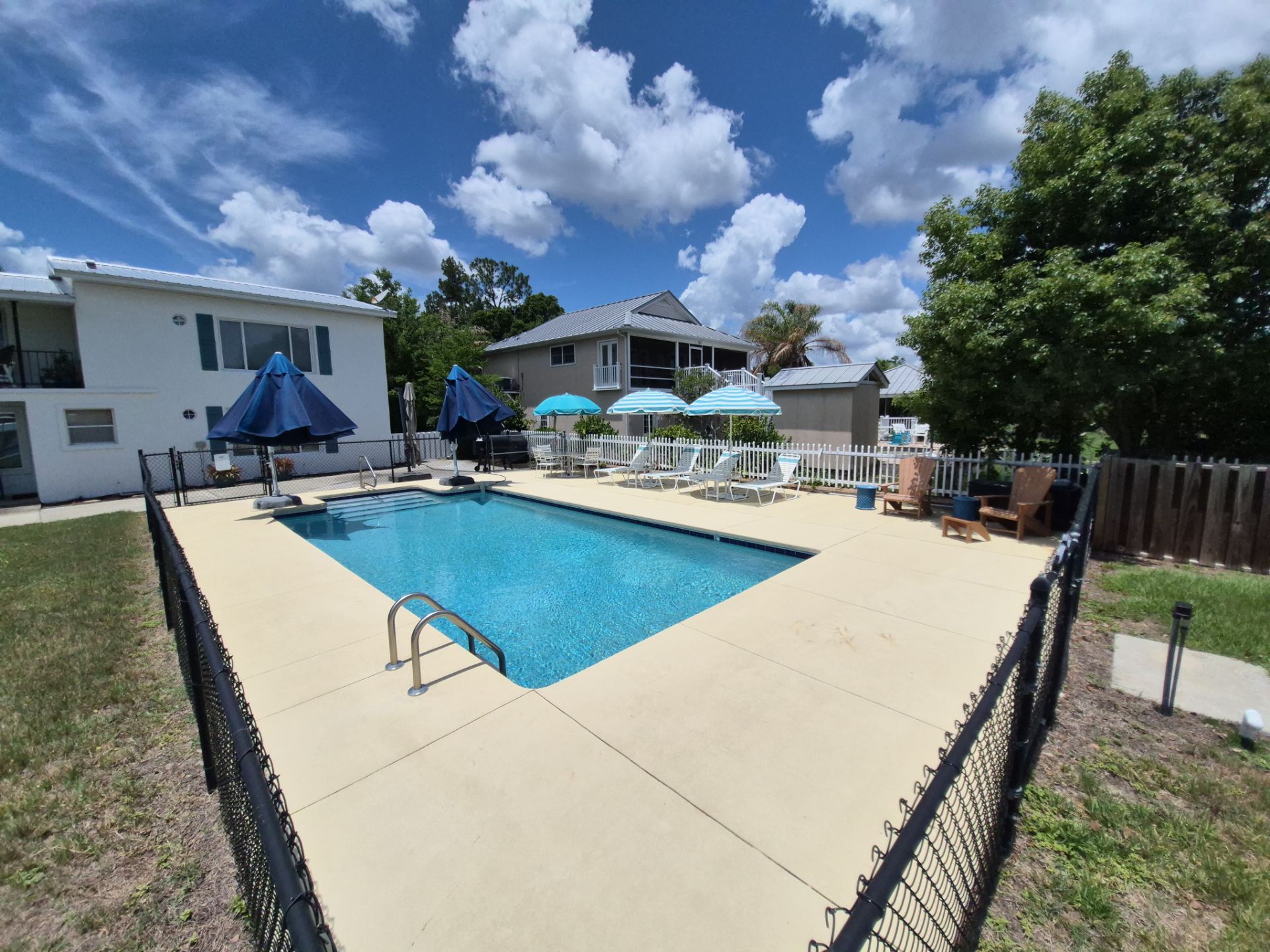 Exterior Building and Concrete Surface Cleaning in Crystal River by Infinite Exteriors LLC