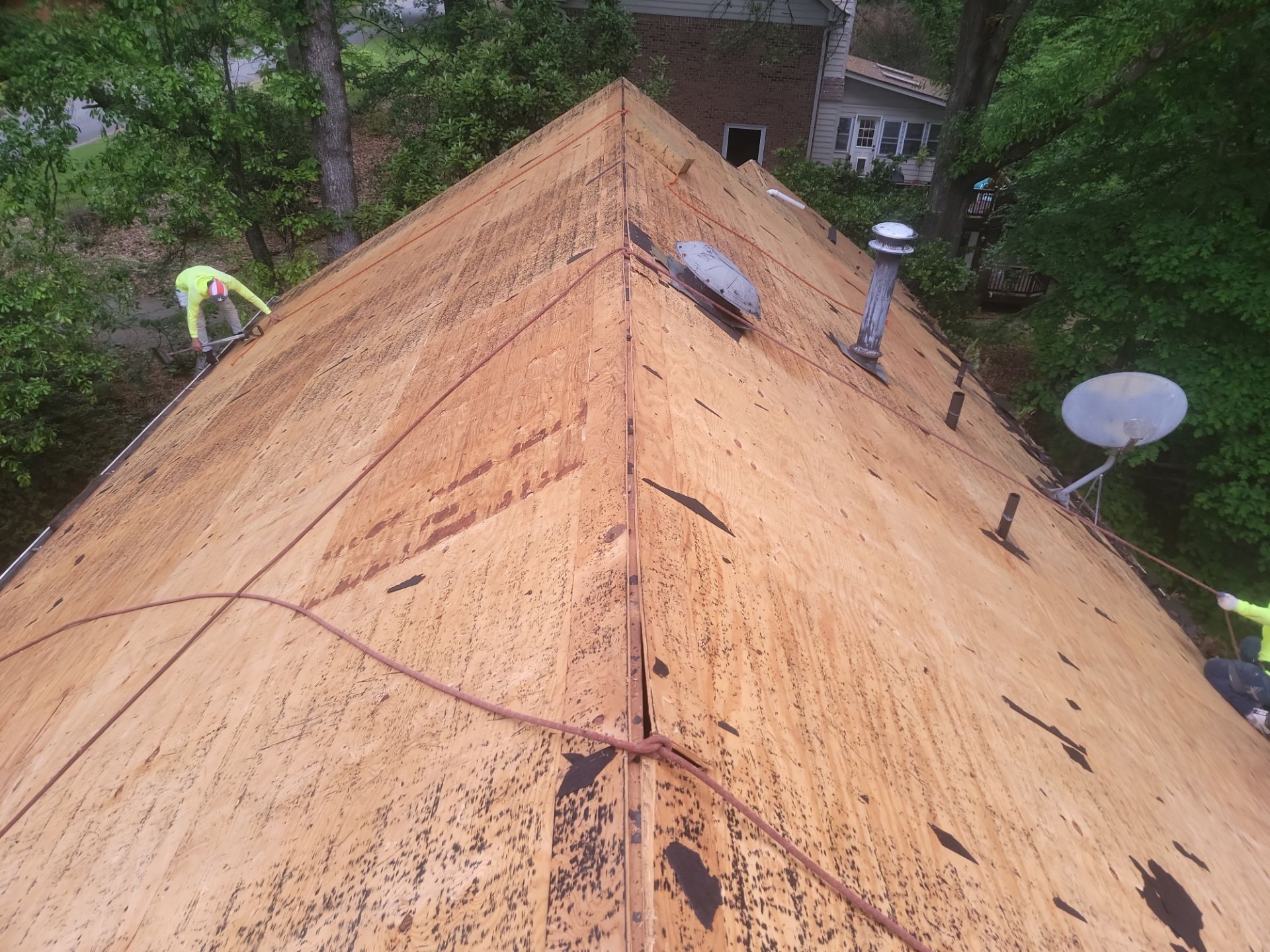 Residential Roof Replacement using Owens Corning Trudef Twilight Black by Inspector Roofing and Restoration