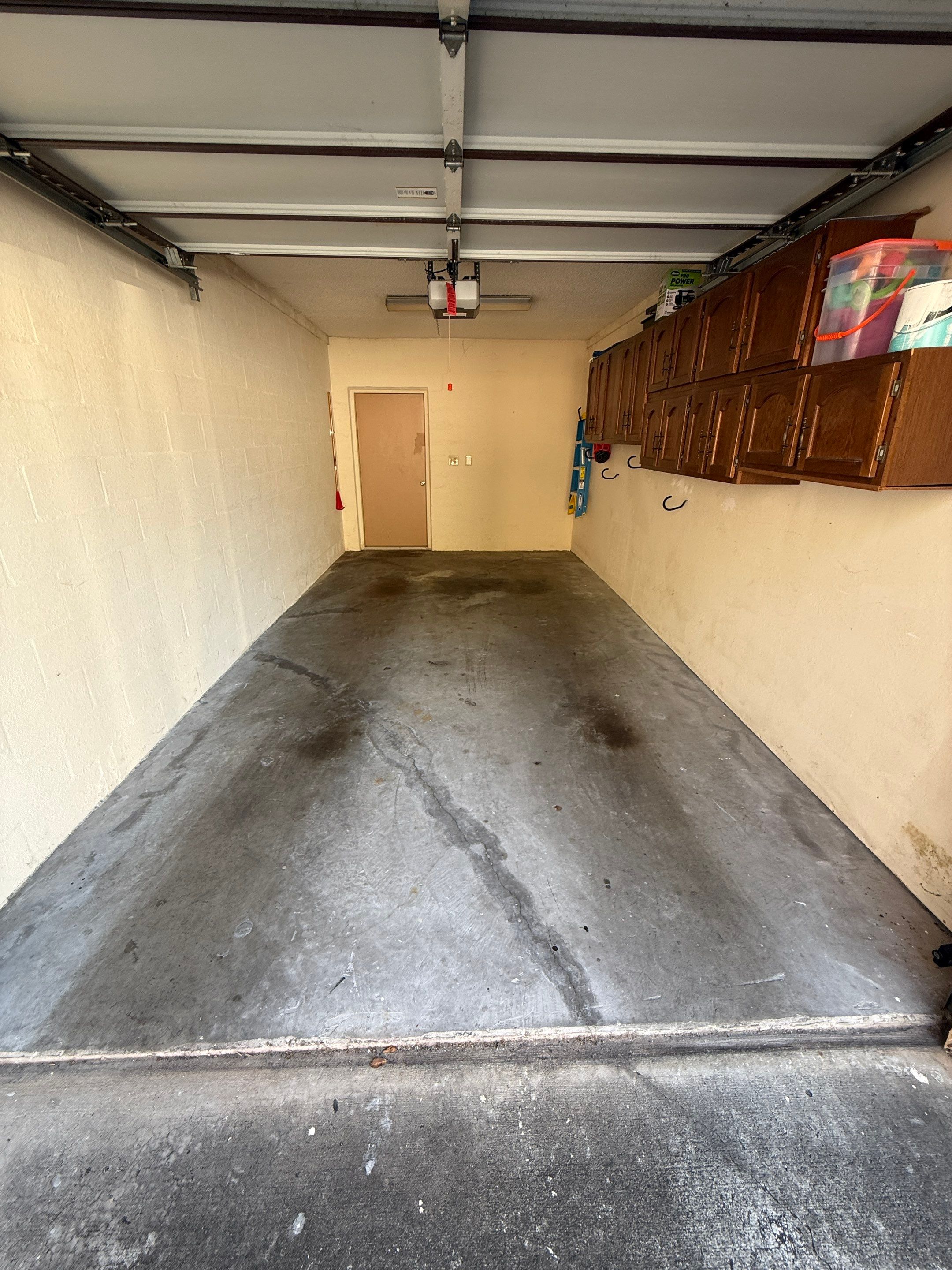St. Petersburg Garage Floor Coating by Performance Floors & Coating