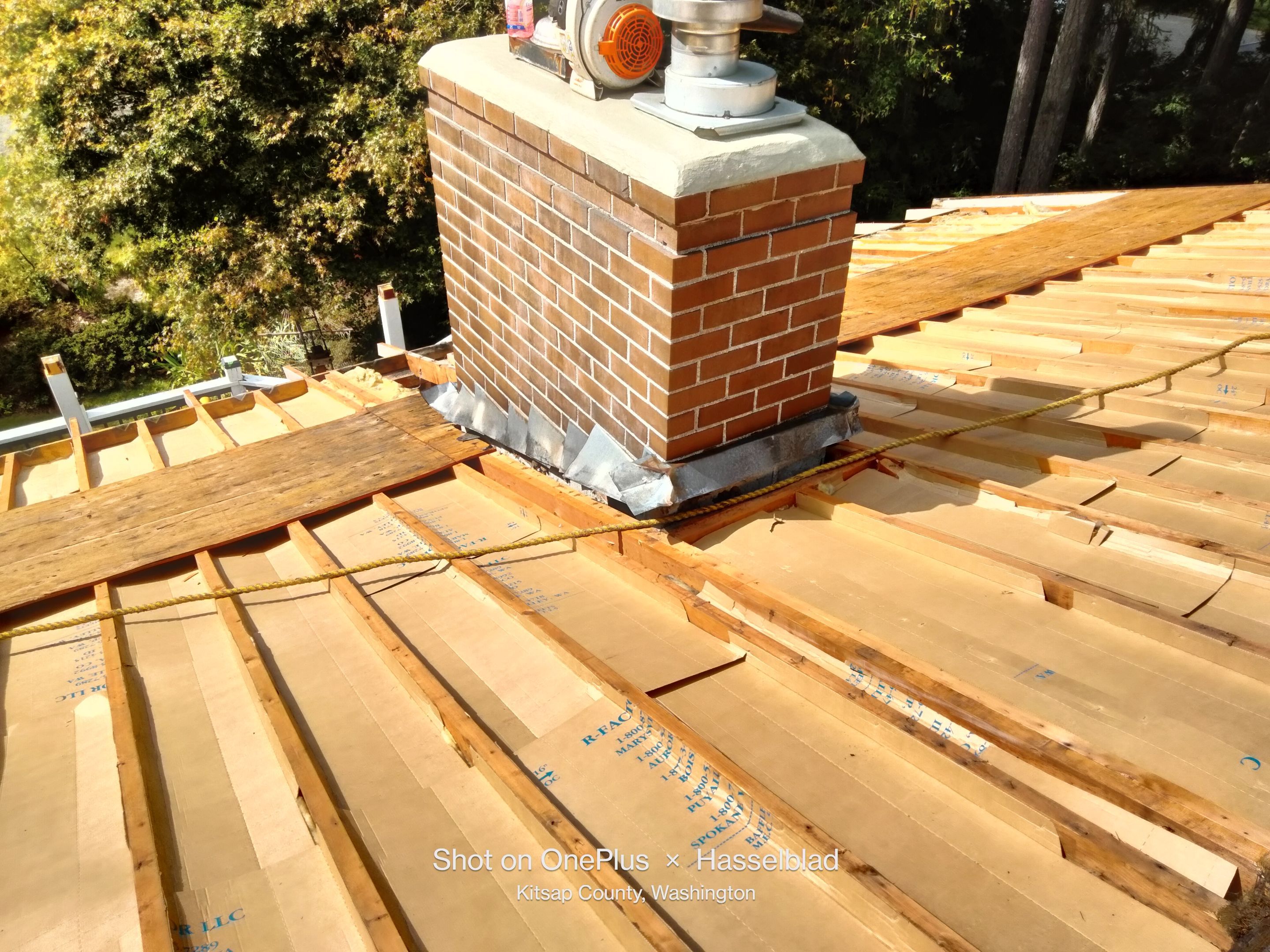 2nd Story Deck Installation and Roof Replacement using Owens Corning Duration: Estate Gray by RoofSmart