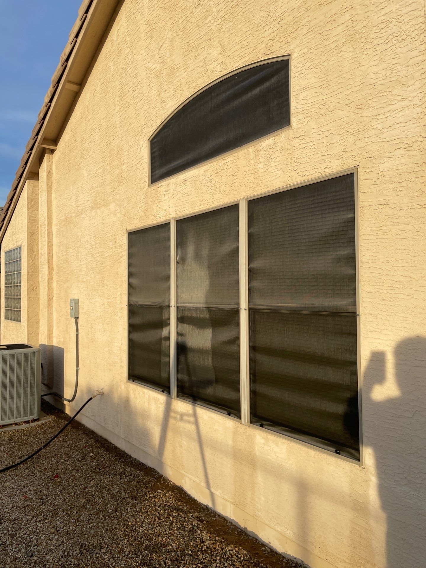 Hamilton - A Gorgeous Home Exterior Makeover in Phoenix, AZ with Dunn Edwards Paints by Double G Painting Contractors, LLC
