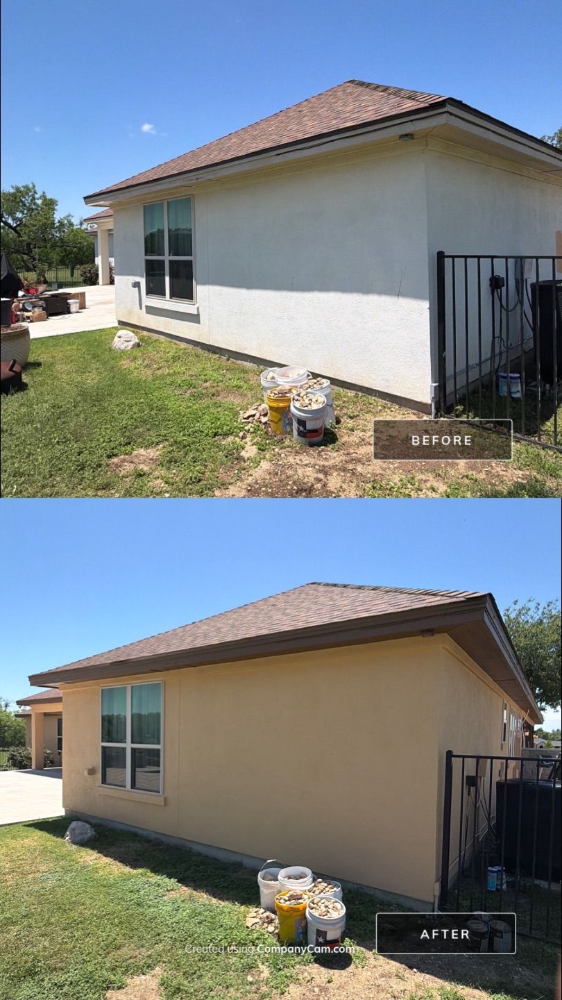 Before and after photo of exterior stucco painting on a home in Liberty Hill, TX