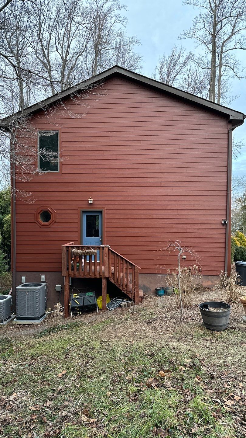 Siding Installation using JH Plank Select Cedermill Eased Edge by ExteriorPros