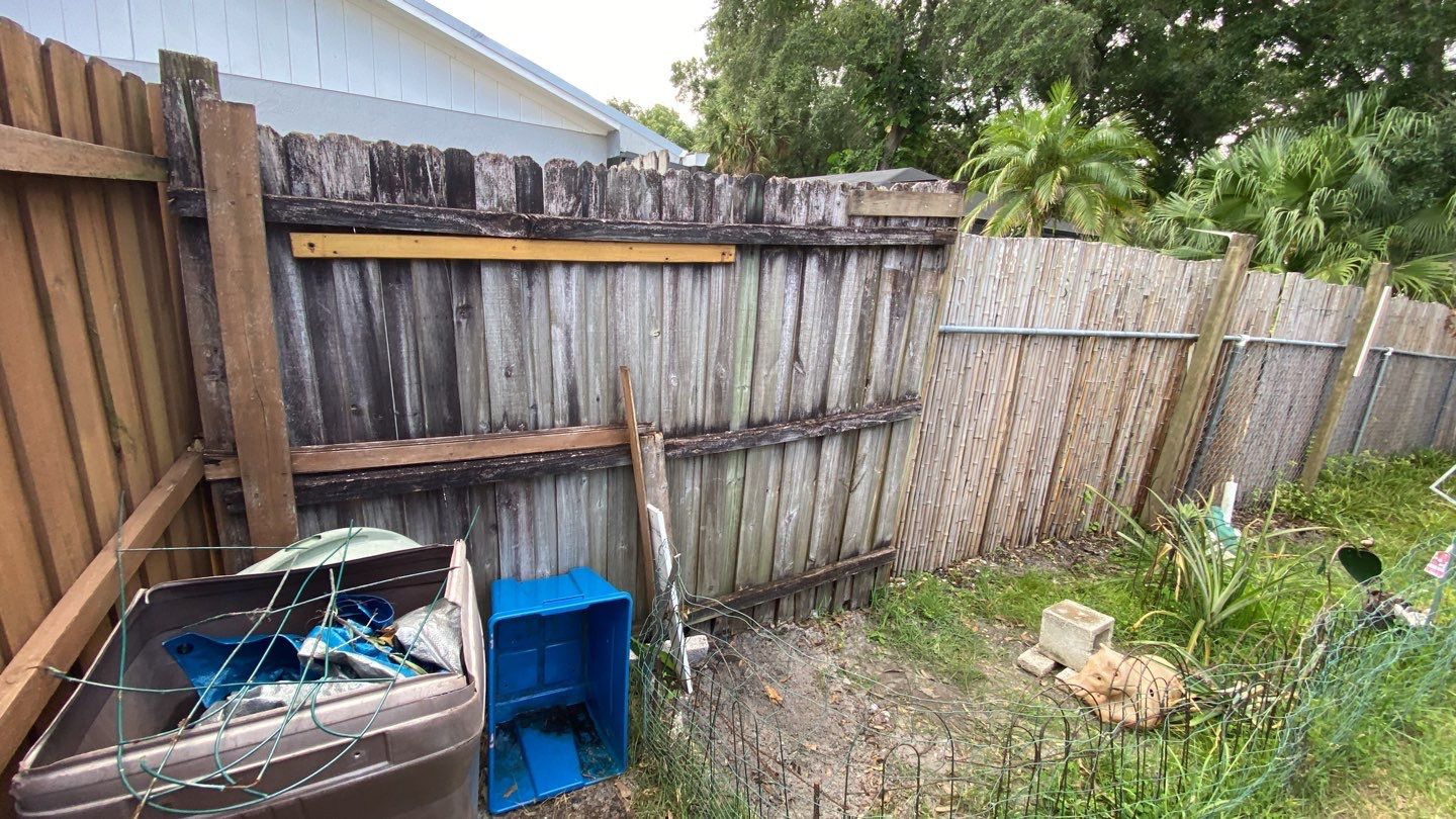 Bradenton, FL 6 ft. White Vinyl Privacy Fence by Asap fence and gates, LLC