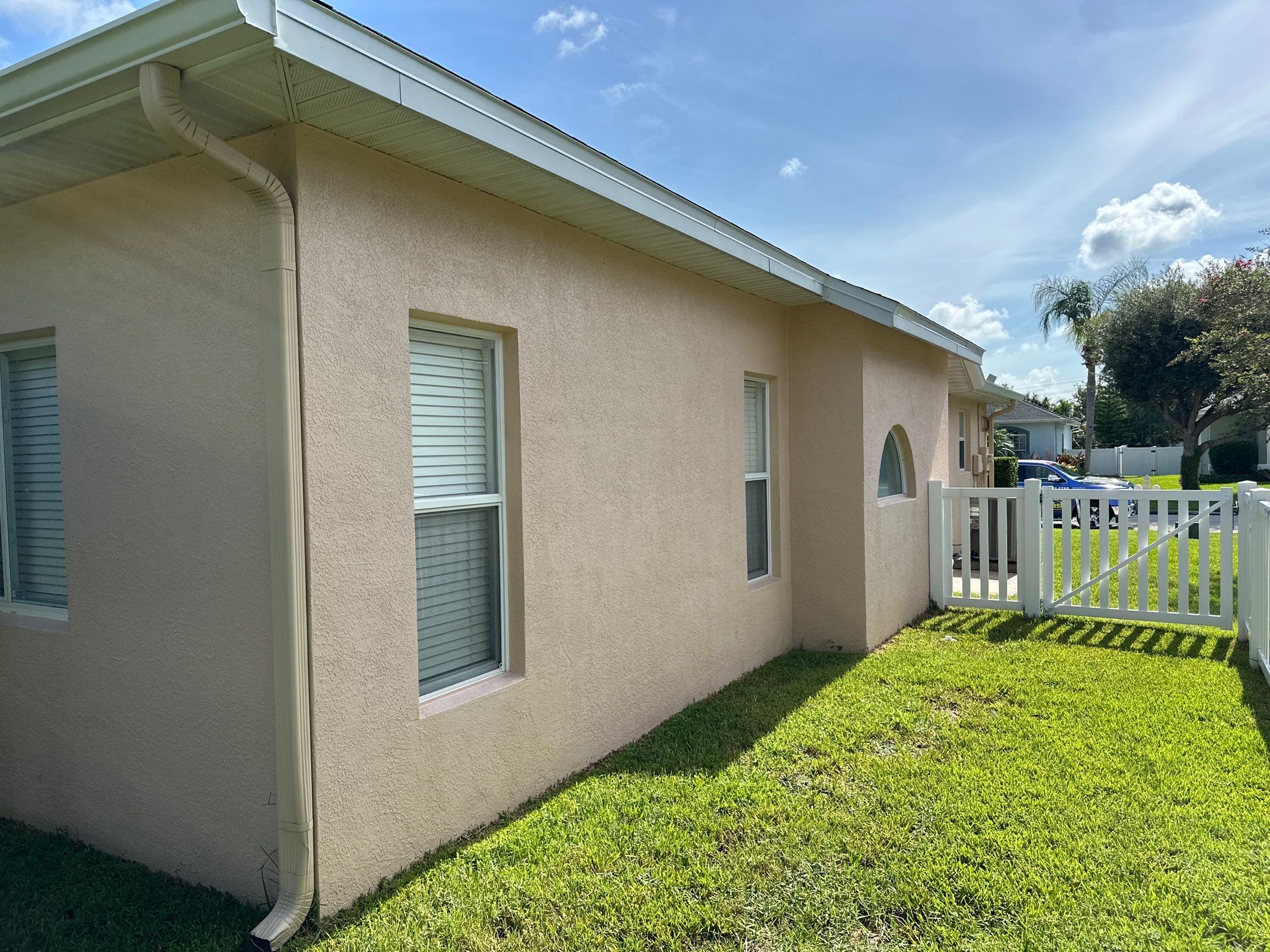 🏡 Pre-Sale House & Driveway Cleaning – Arbor Creek, Palmetto, FL by Sunshine AquaWash