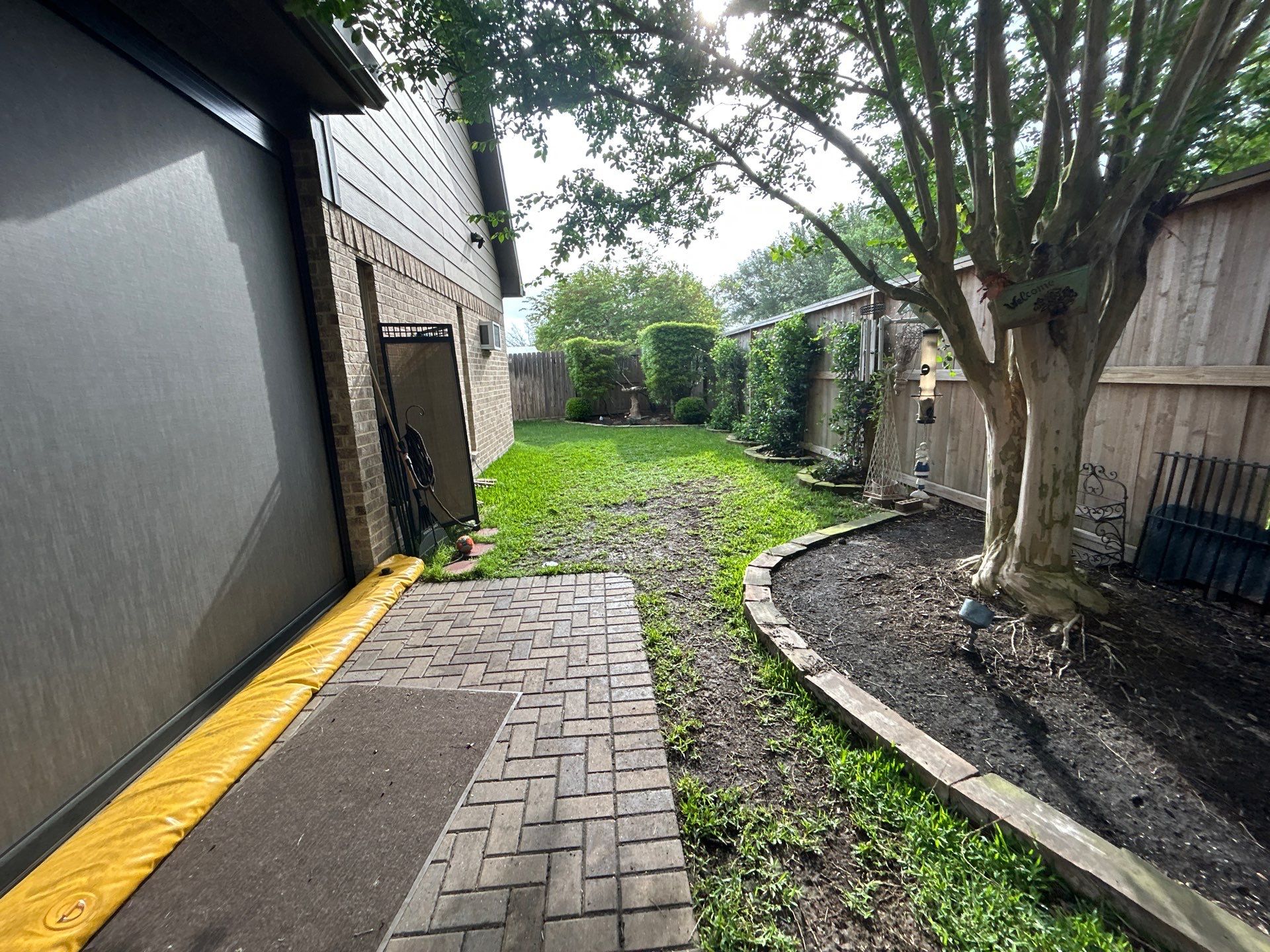 ๐ธ Linda & Dave Showcase: Backyard & Side Yard Renovation by Texas Urban Elements