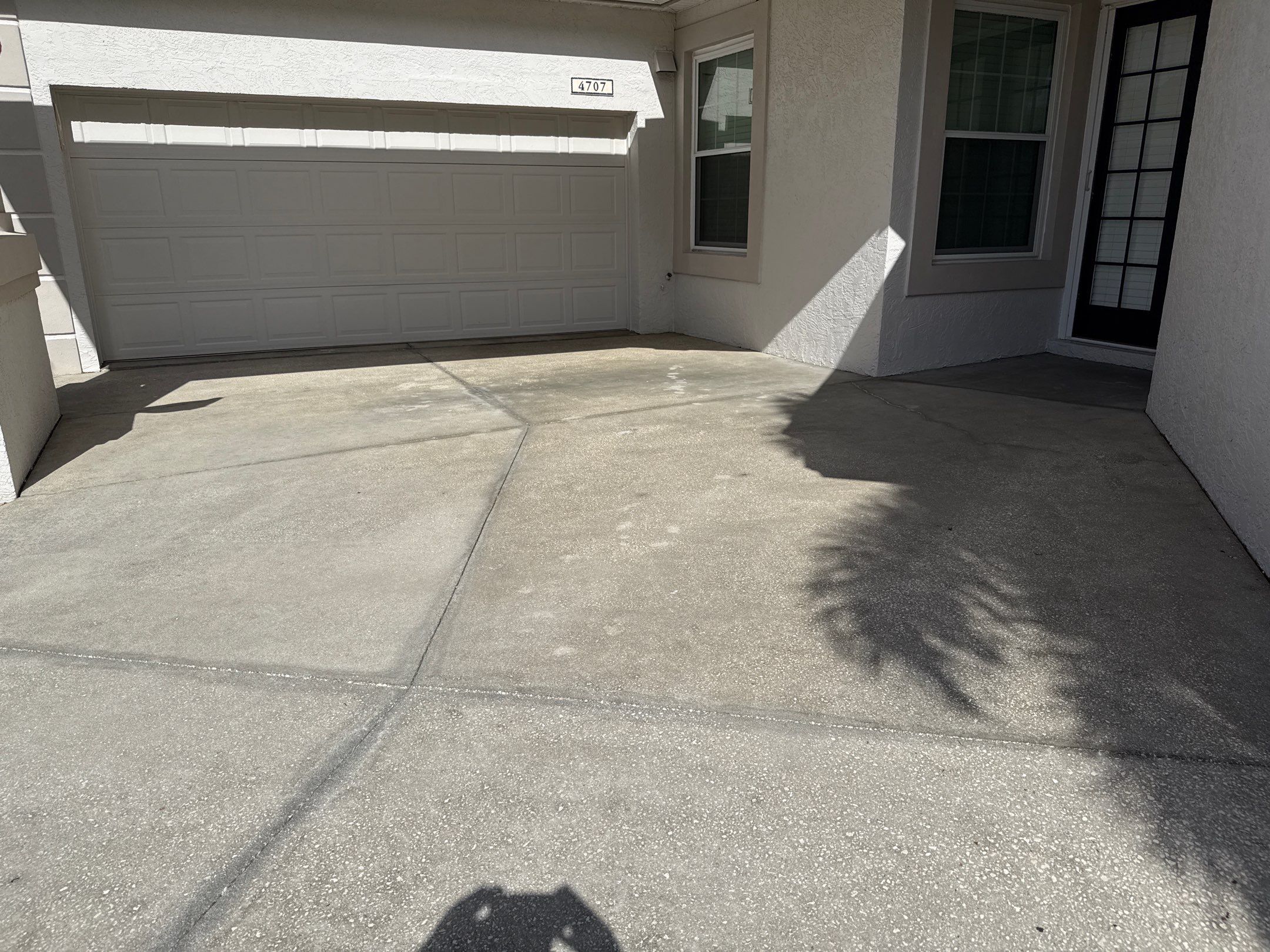 Driveway Cleaning at The Inlets Bradenton by Sunshine AquaWash