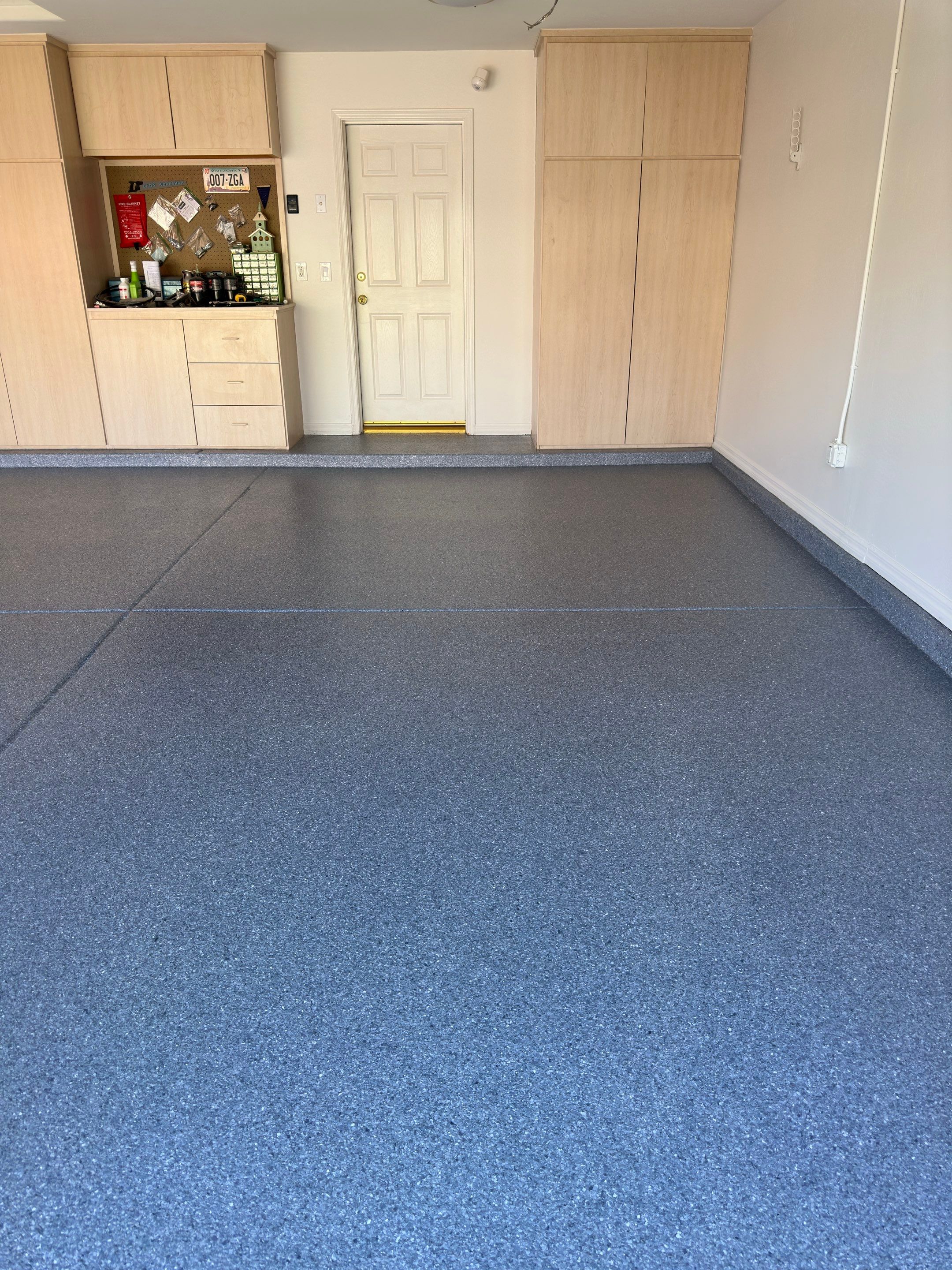 Garage Floor Epoxy - Cave Creek by Crash of Rhinos Painting & Garage Floors