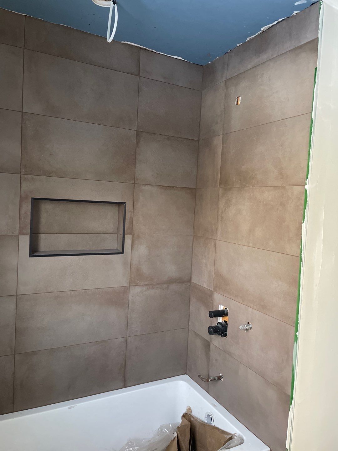 Full house renovation by Eco-Nature Construction Inc.