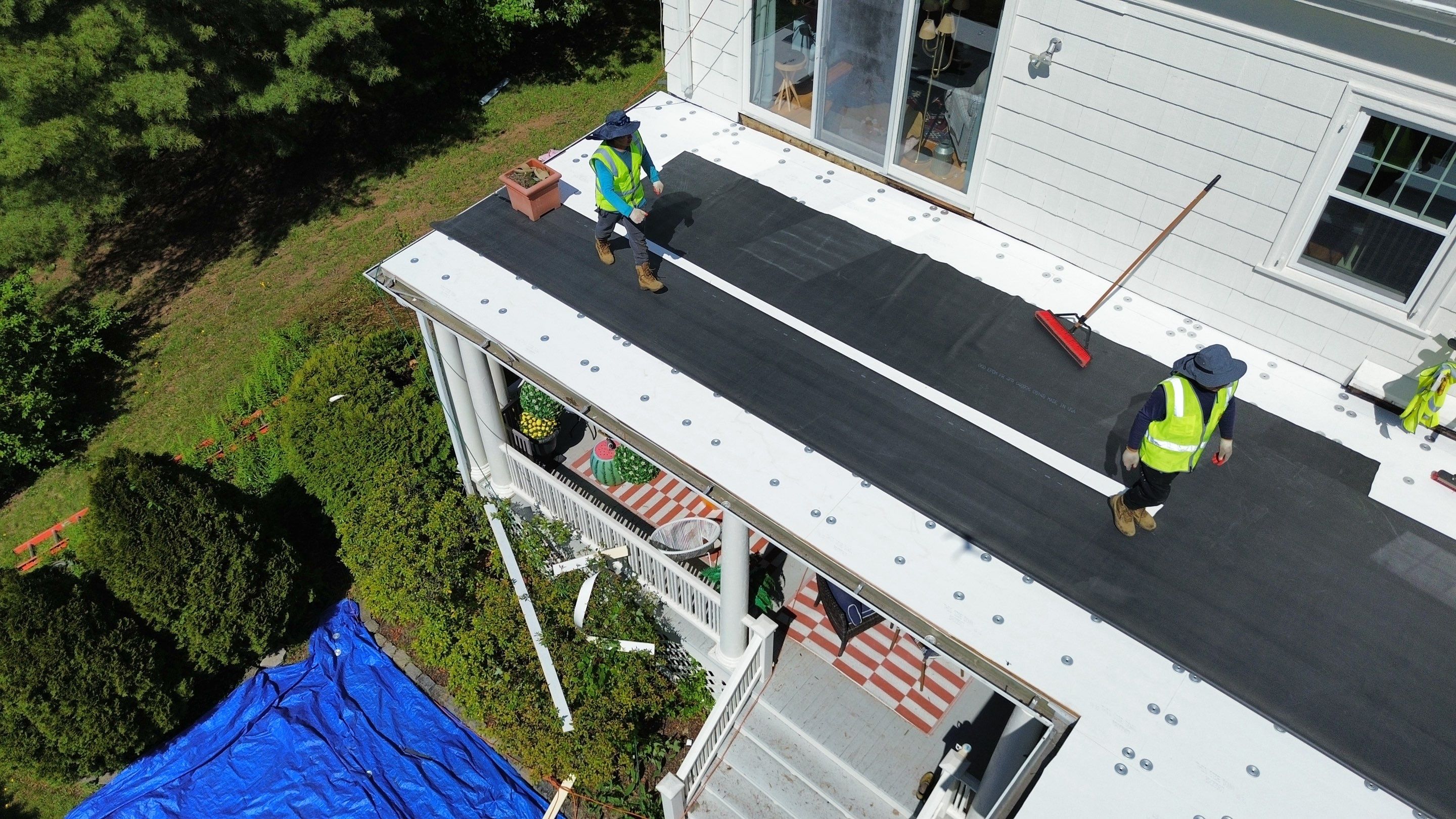 Owens Corning Duration: Slatestone Gray + Cedar Shingles + EPDM in Middletown by Golden Shield Roofing